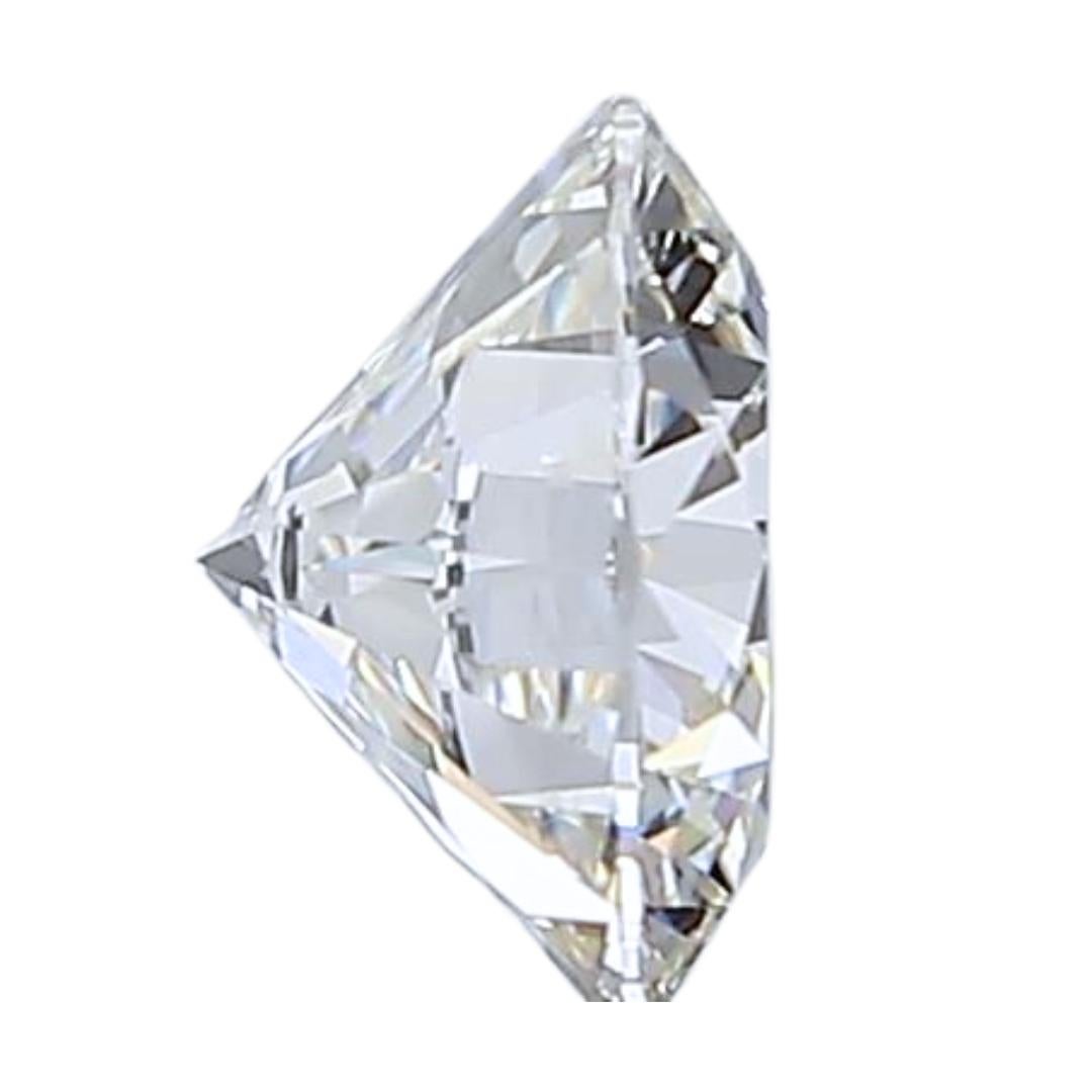 Luminous 0.53ct Ideal Cut Round Diamond - GIA Certified In New Condition For Sale In רמת גן, IL