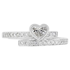 Anillo luminoso con pavé de diamantes de 0,56 ct en oro blanco de 22 quilates