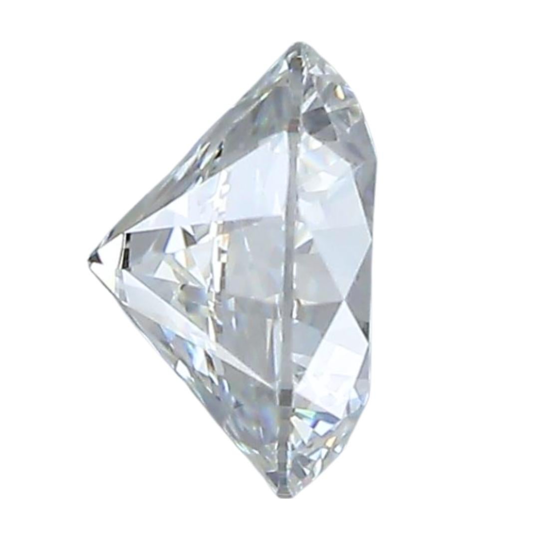 Round Cut Luminous 0.56ct Natural Round-Shaped Diamond - GIA Certified For Sale