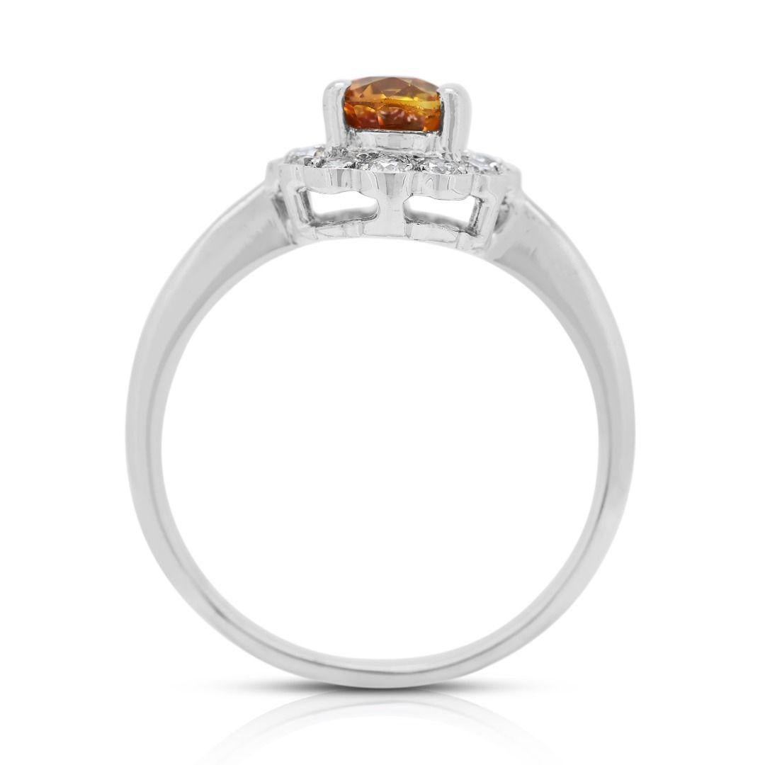 Luminous 0,66 Karat Saphir und Diamantring aus 18 Karat Weißgold im Angebot 2