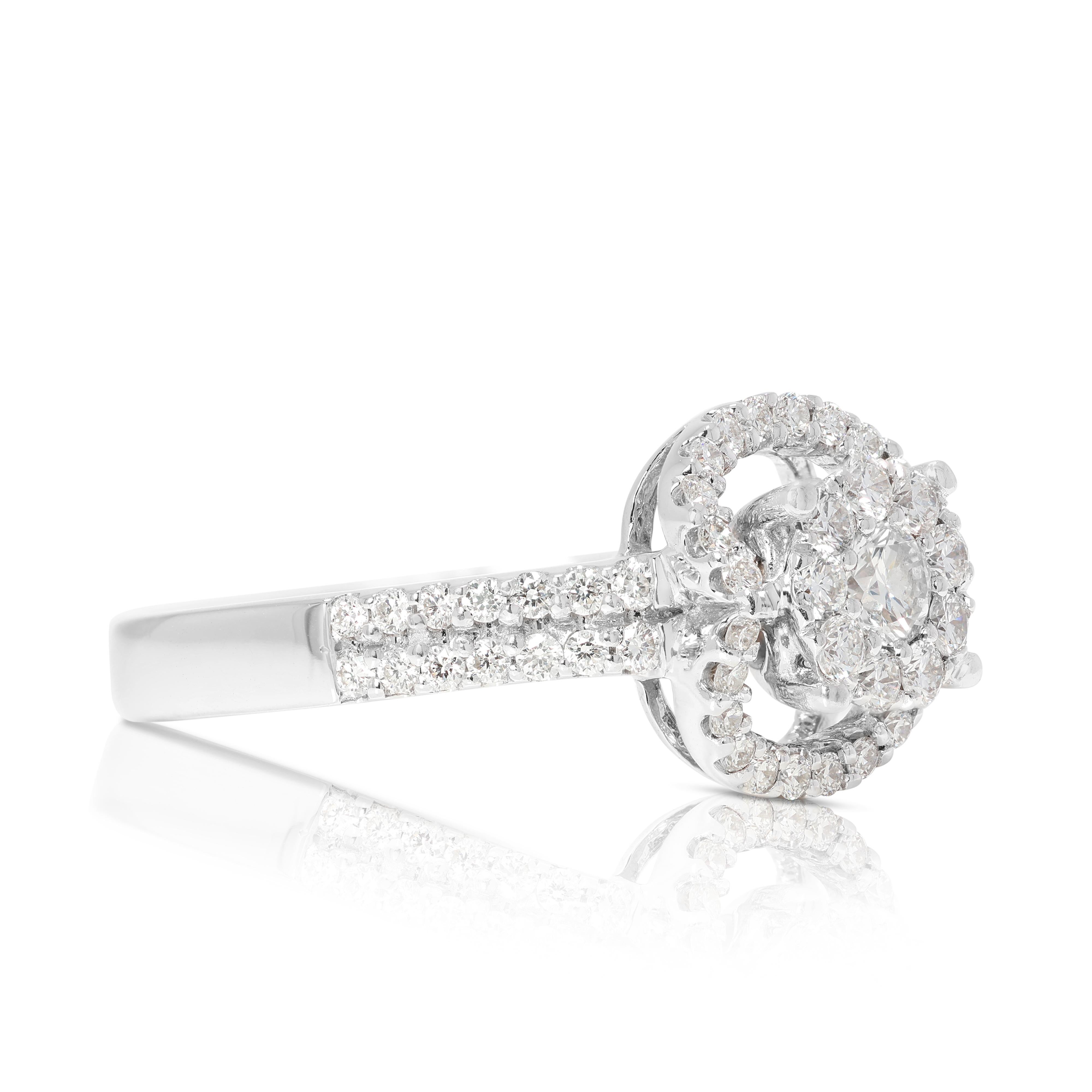 Round Cut Luminous 0.77ct Round Brilliant Diamond Cluster Ring in 18K White Gold For Sale