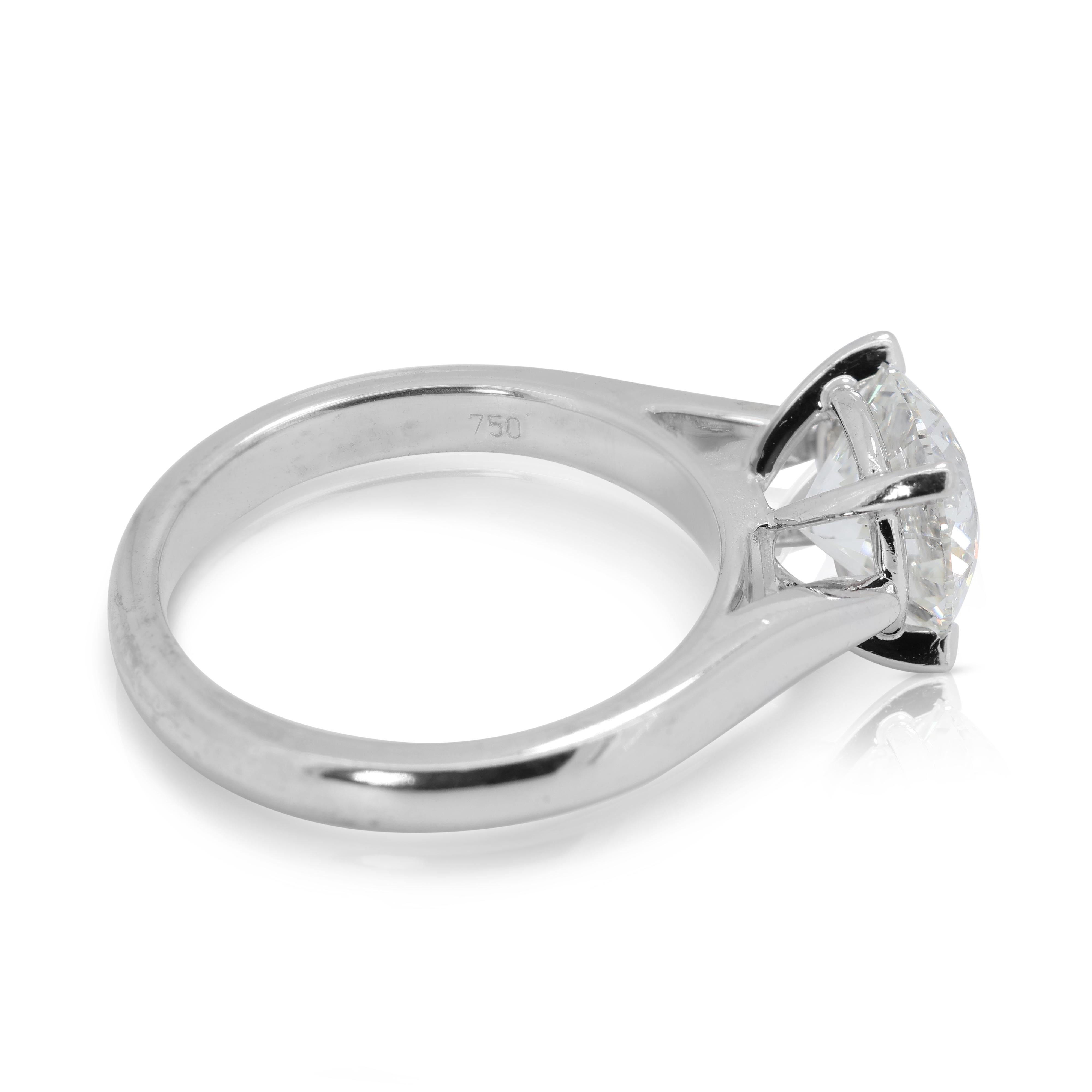 Lumineuse bague solitaire en or blanc 18 carats et diamants de 1 carat et 72 points certifiés GIA Pour femmes en vente