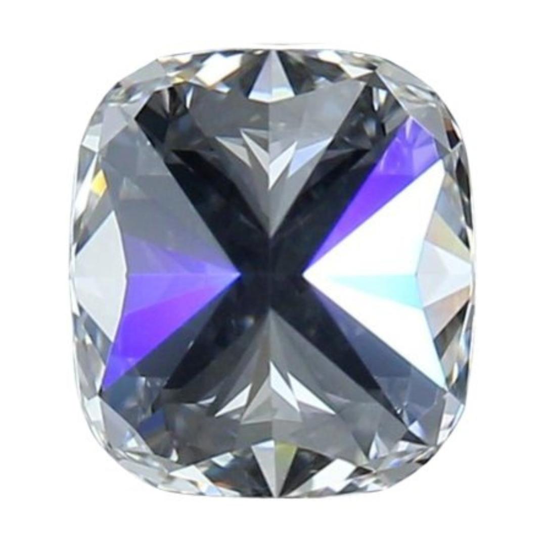 Luminous 1 pc Ideal Cut Natural Diamond w/1.02 ct - IGI Certified  For Sale 1