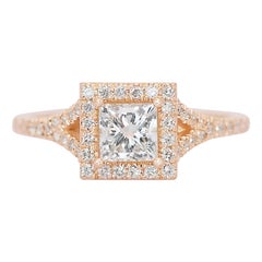 Luminous 1.04ct Diamonds Halo Ring in 18k Yellow Gold - IGI Certified