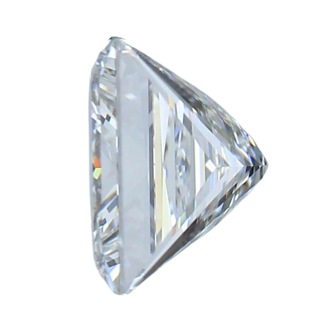 Luminous 1.07ct Ideal Cut Square Diamond - GIA Certified In New Condition For Sale In רמת גן, IL