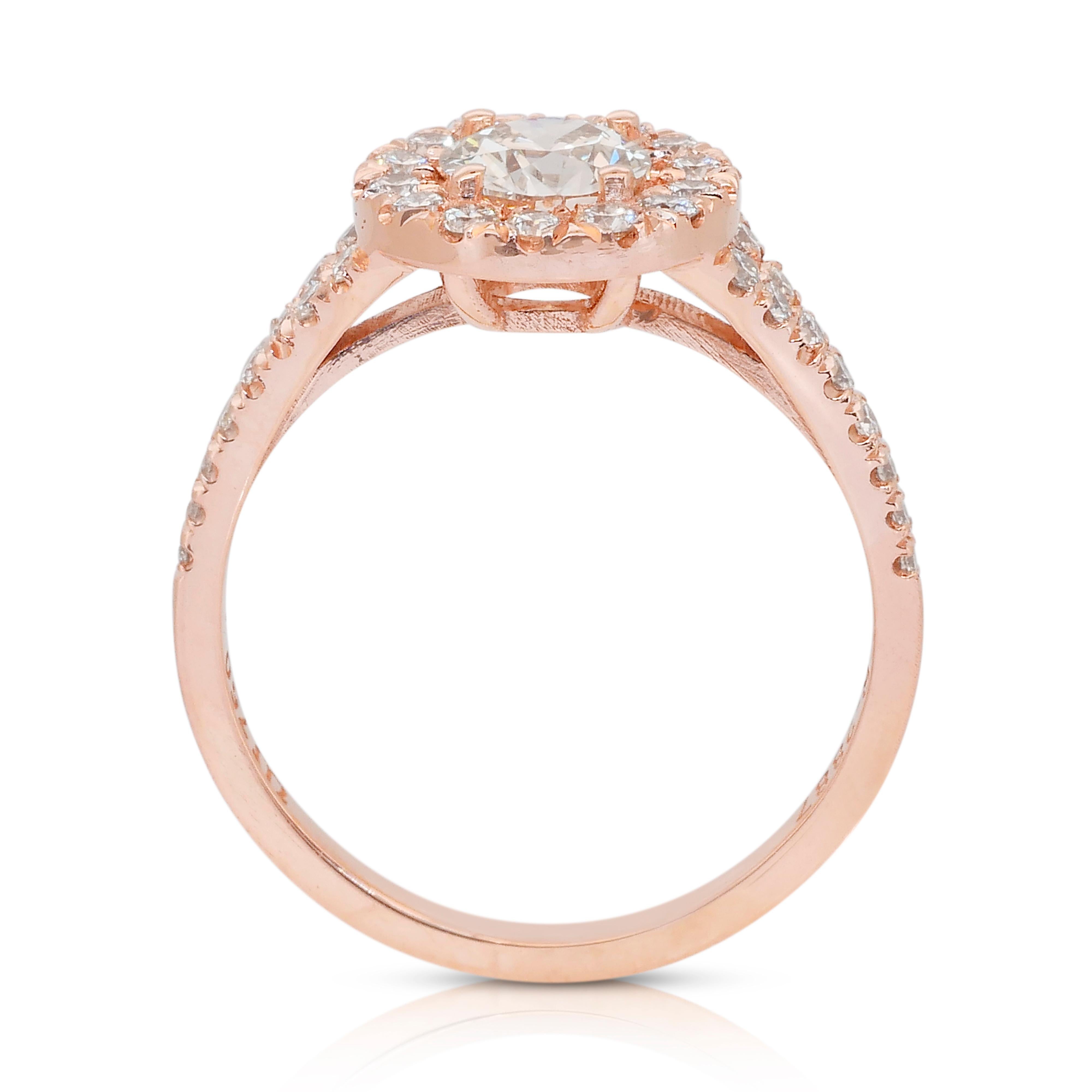 Luminous 1.09ct Diamonds Halo Ring in 18k Rose Gold - IGI Certified en vente 3