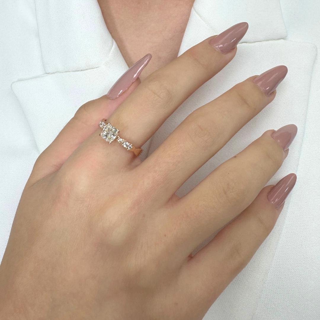 Anello Luminoso con pavé di diamanti da 1,16 carati in oro rosa 18k - Certificato IGI in vendita 5