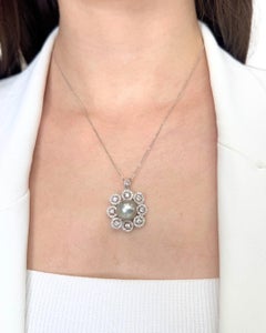Luminous 11.88ct Tahitian Salt Walter Pearl and Diamonds Necklace