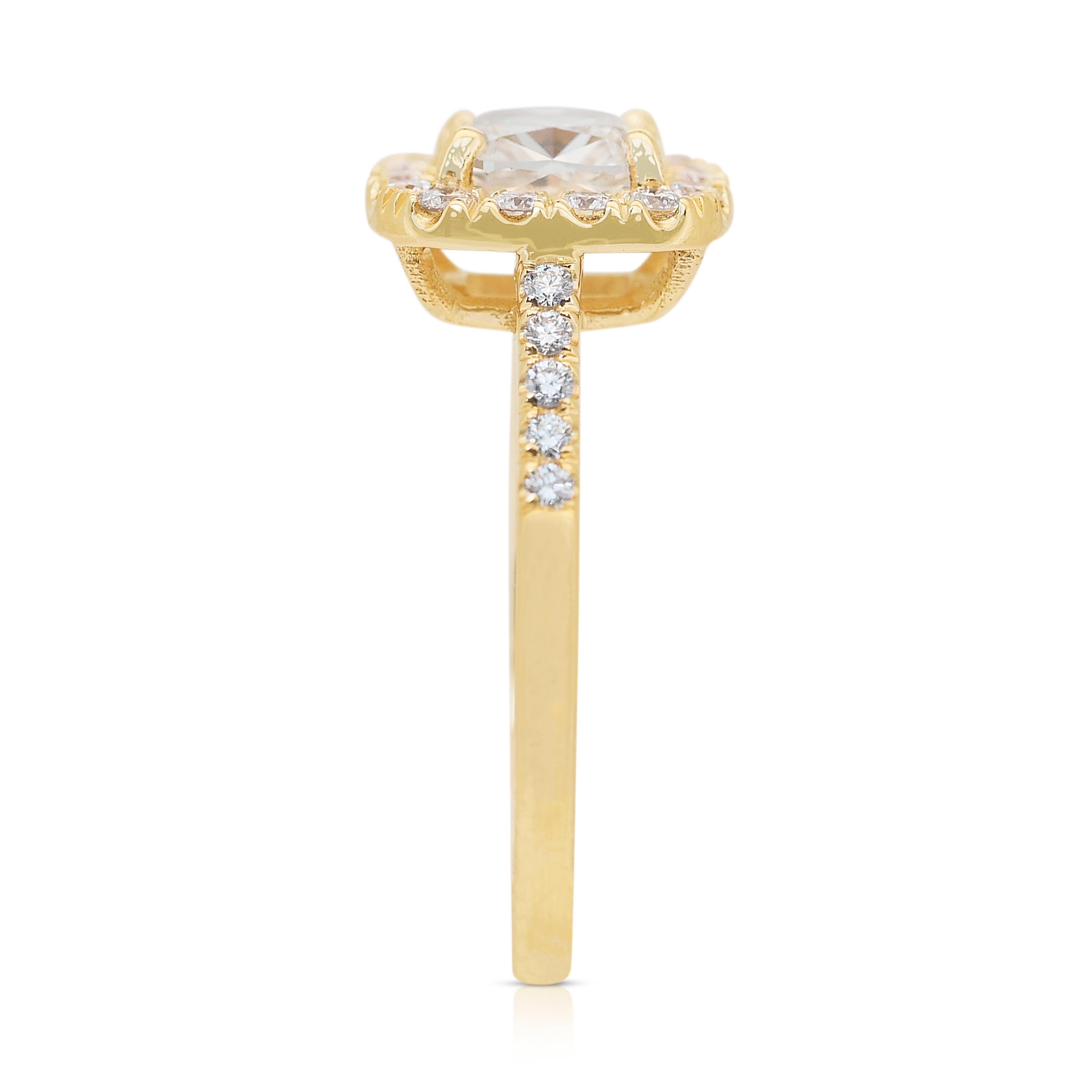Luminous 1.28ct Diamonds Halo Ring in 18k Yellow Gold - IGI Certified 2