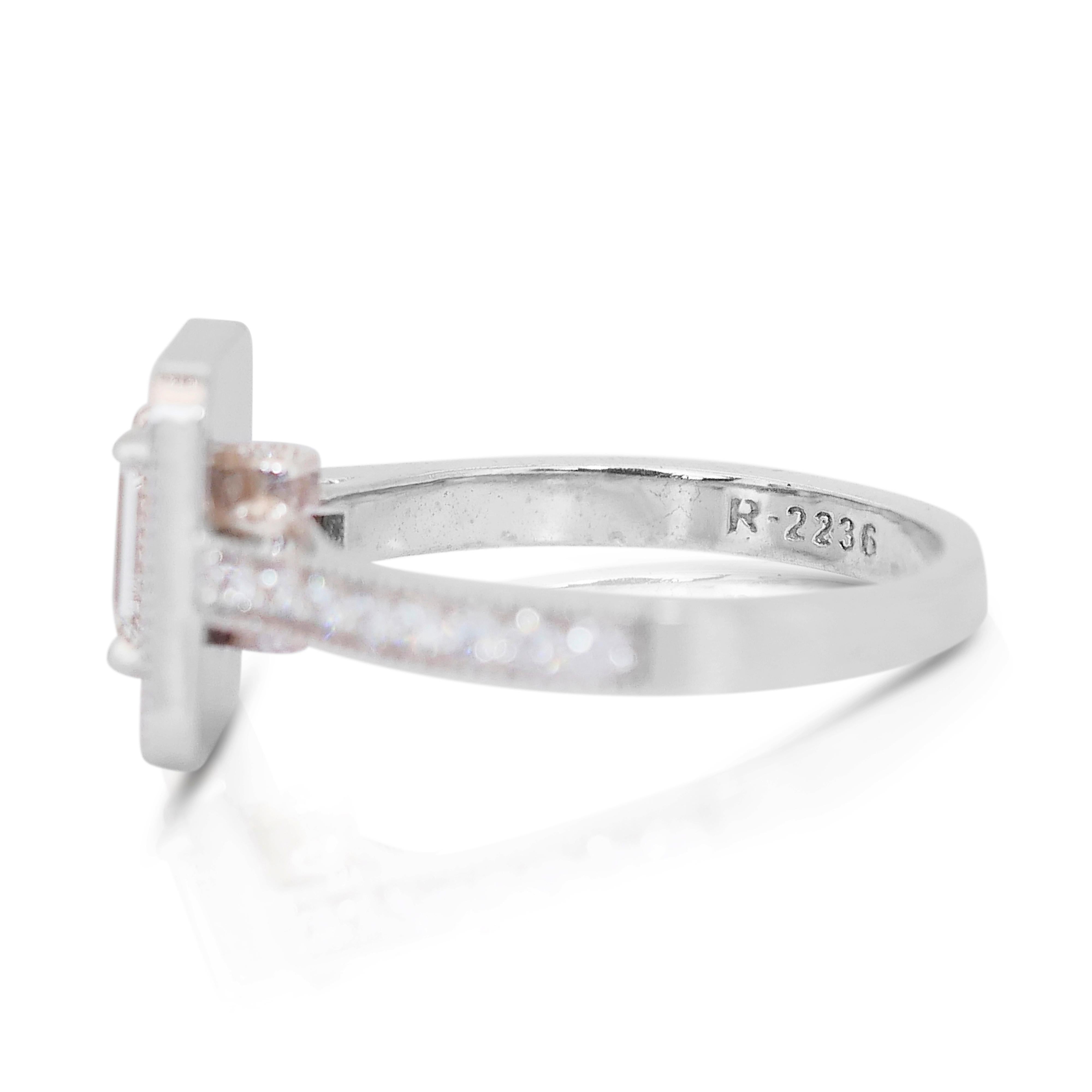 Women's Luminous 1.35ct Double Excellent Ideal Cut Diamonds Halo Ring in 18k White Gold