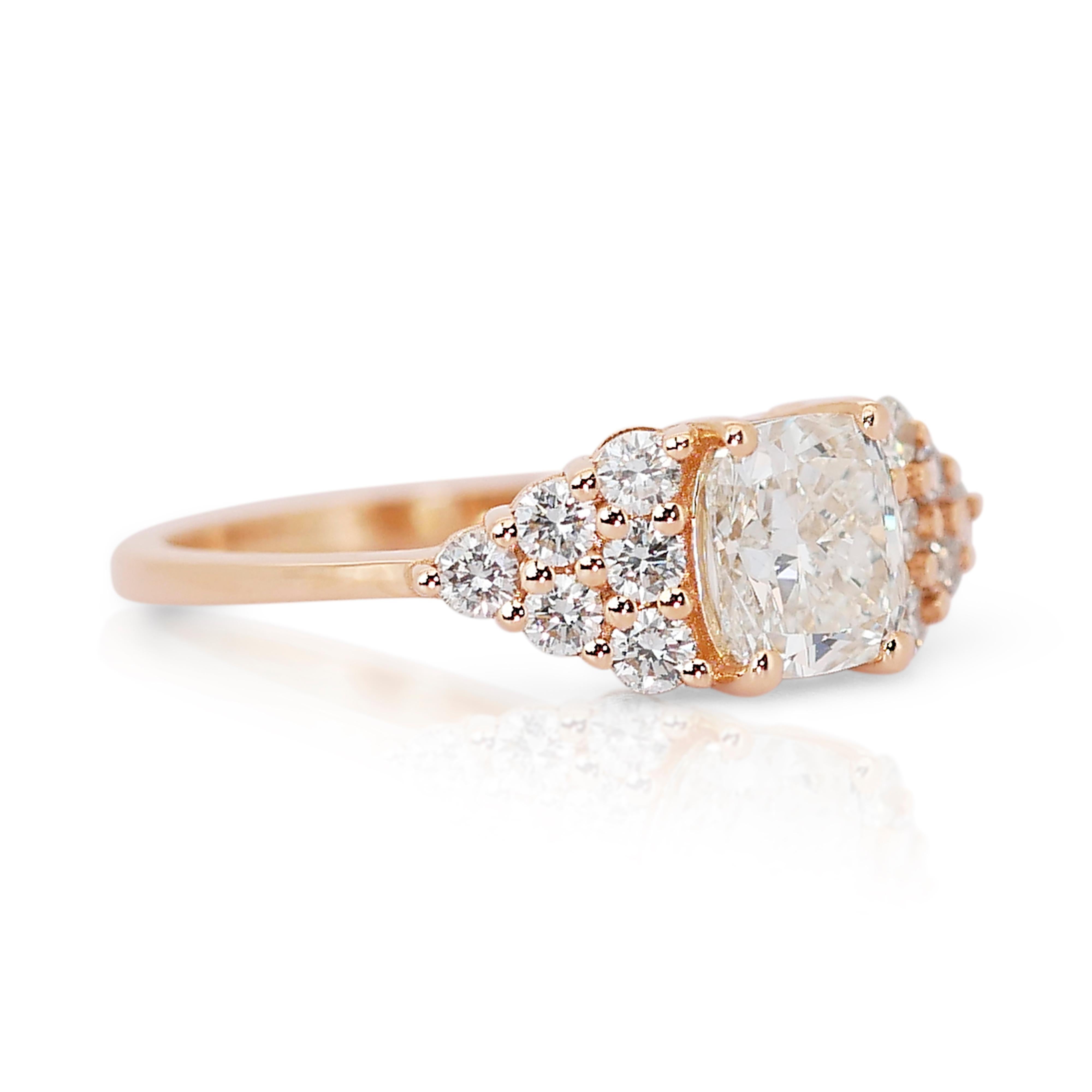 Luminous 1.41ct Diamonds Pave Ring in 18k Yellow Gold - IGI Certified

This opulent pave ring crafted in 18k yellow gold showcases a mesmerizing 1.01-carat cushion-cut diamond as its centerpiece. Complementing the central diamond, 12 round diamonds