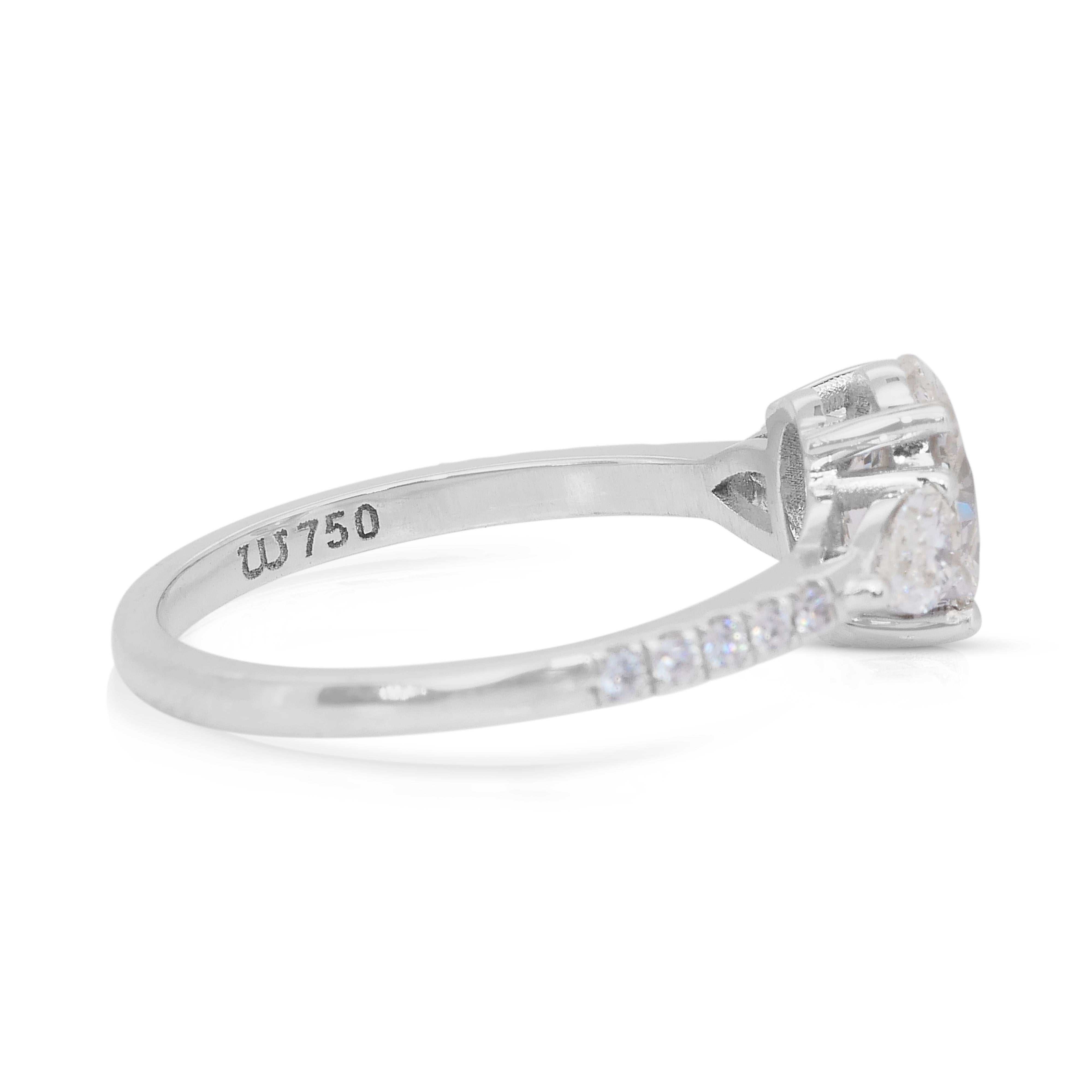 Anello Luminoso con 3 pietre e 1,49 carati di diamanti in oro bianco 18 carati - Certificato IGI In condizioni Nuovo in vendita a רמת גן, IL