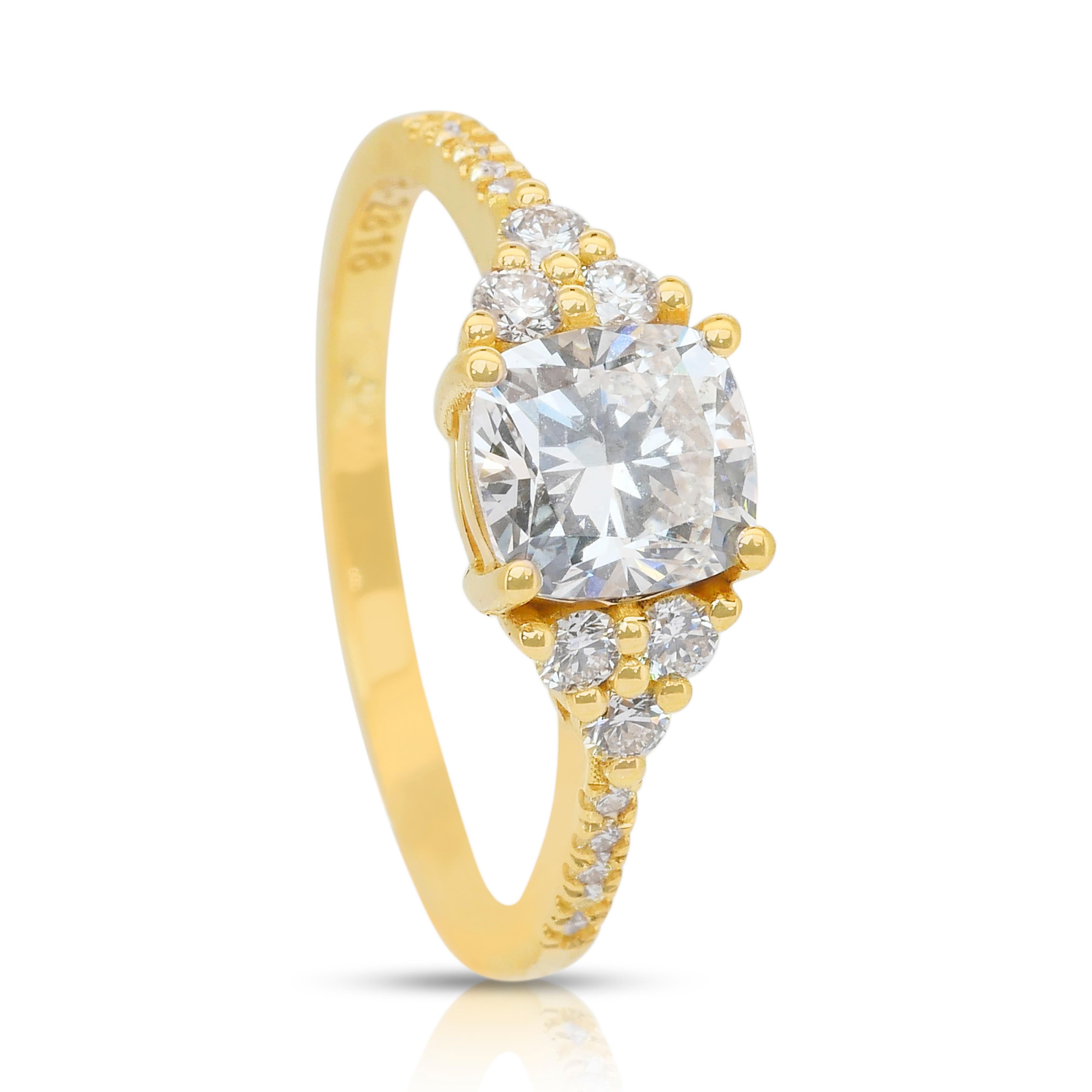Luminous 1.50ct Diamonds Ring in 18k Yellow Gold - IGI Certified en venta 3