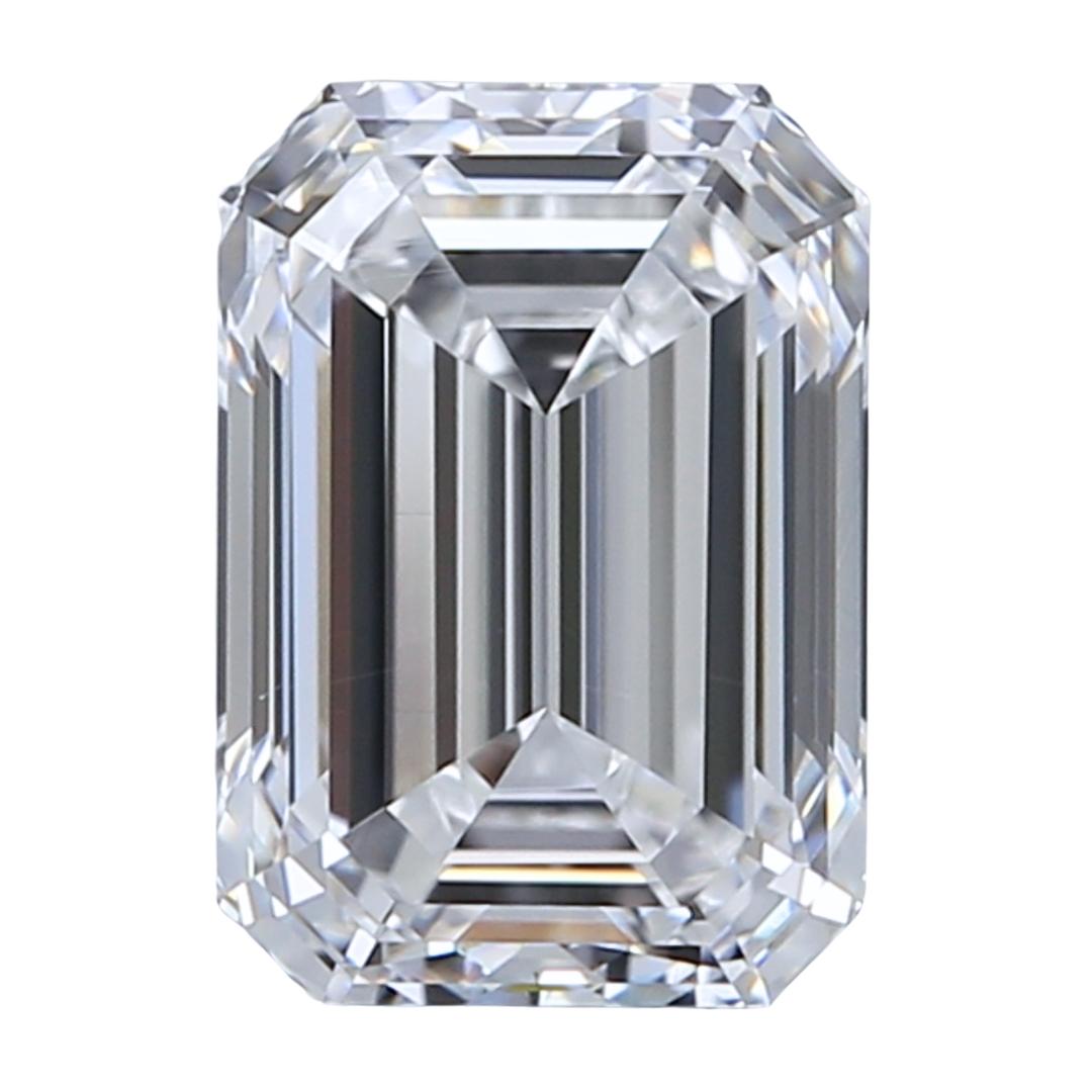 Luminous 1.50ct Ideal Cut Emerald-Cut Diamond - certifié GIA en vente 2