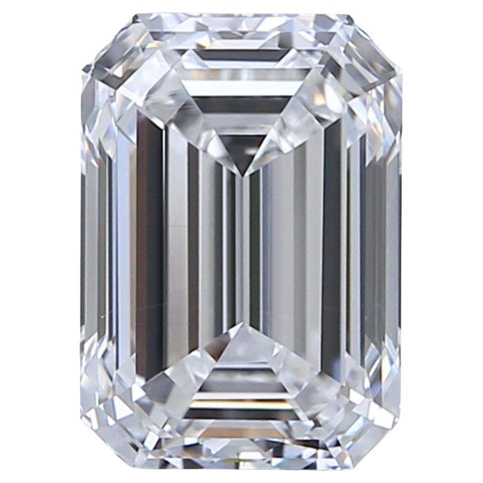 Luminous 1.50ct Ideal Cut Emerald-Cut Diamond - certifié GIA en vente