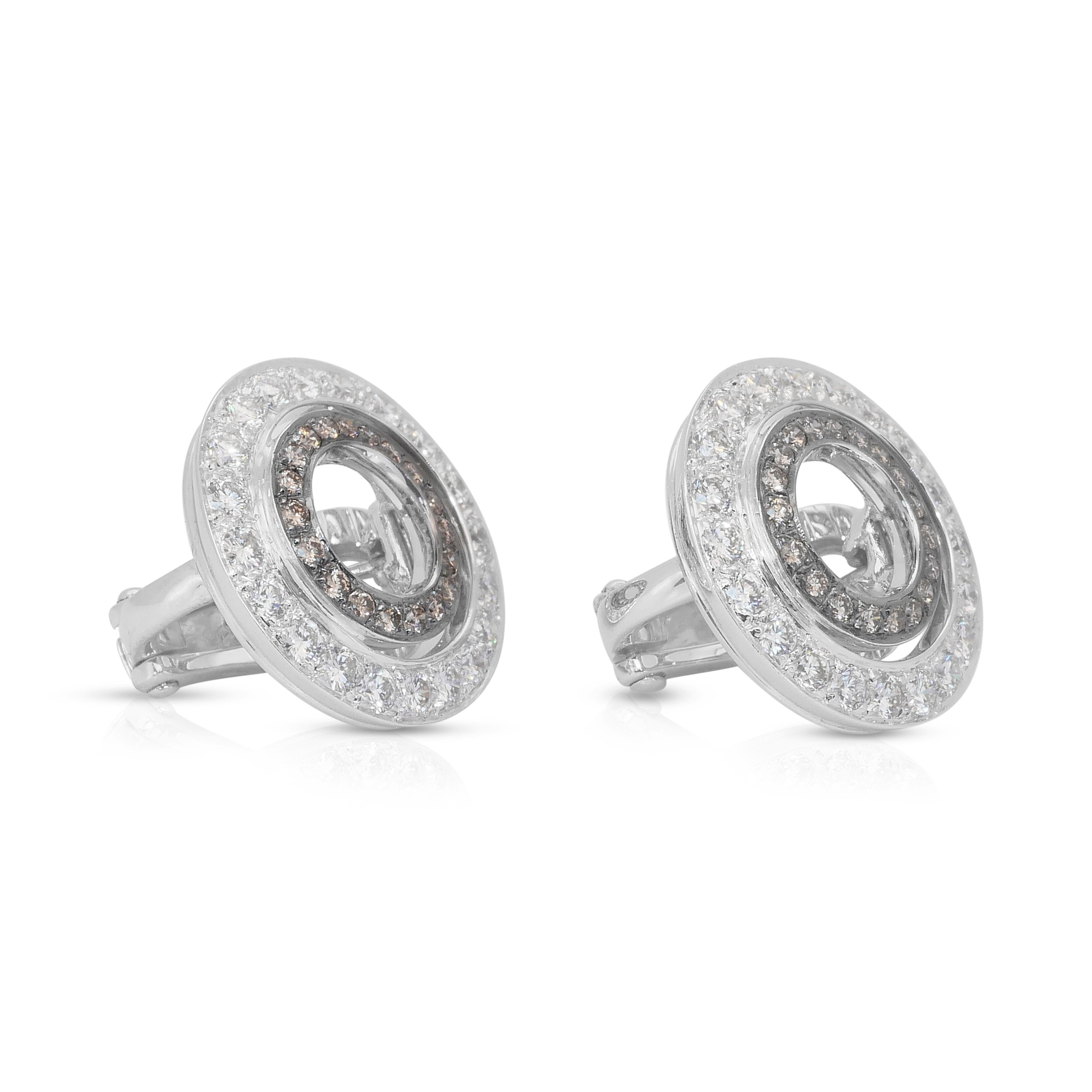 Taglio rotondo Orecchini con diamanti Luminous da 1,98ct in oro bianco 18k - certificati IGI in vendita