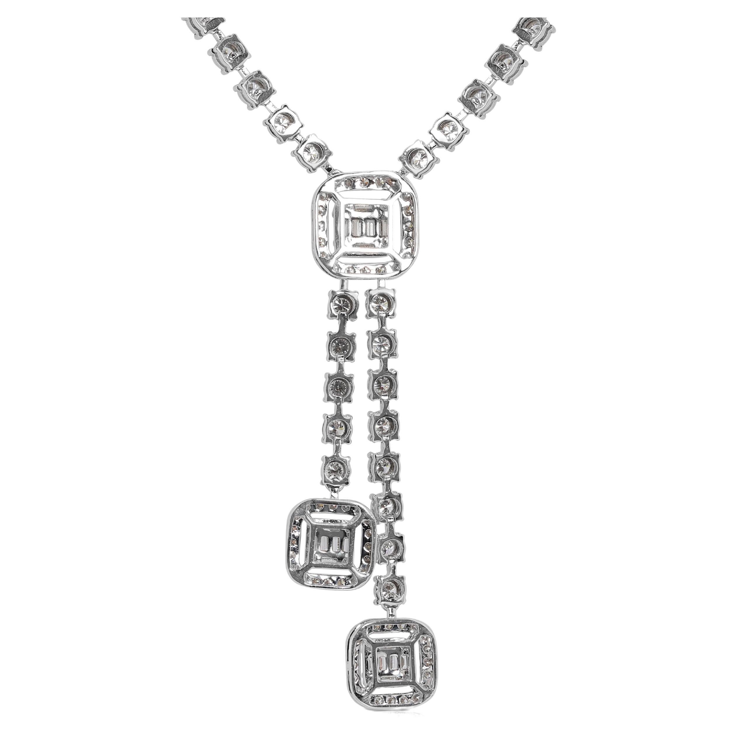 Luminous 2 carat 11 Points Natural Diamond Necklace in 18K White Gold