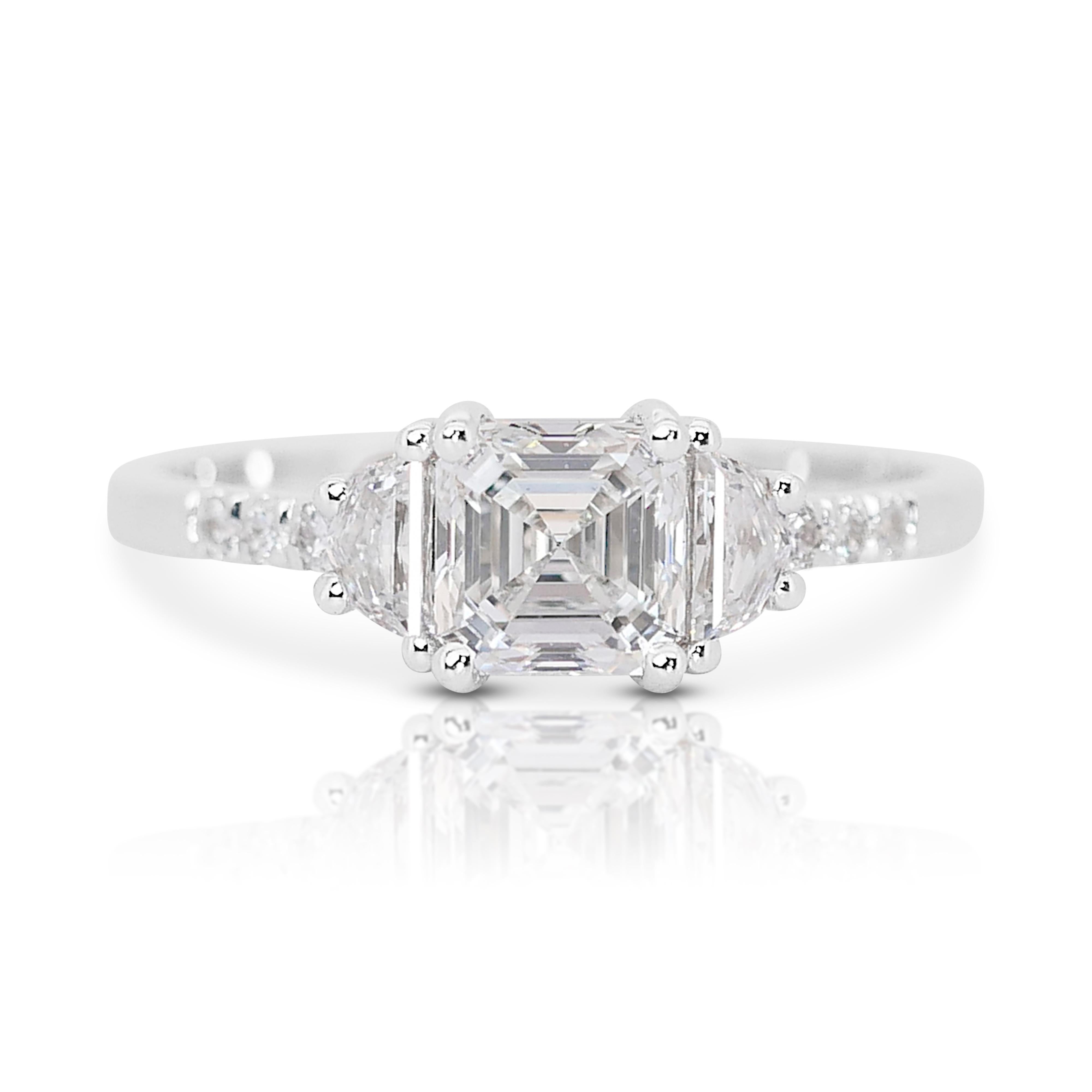 Luminous 2.01ct Diamonds 3-Stone Ring in 18k White Gold - GIA Certified 3