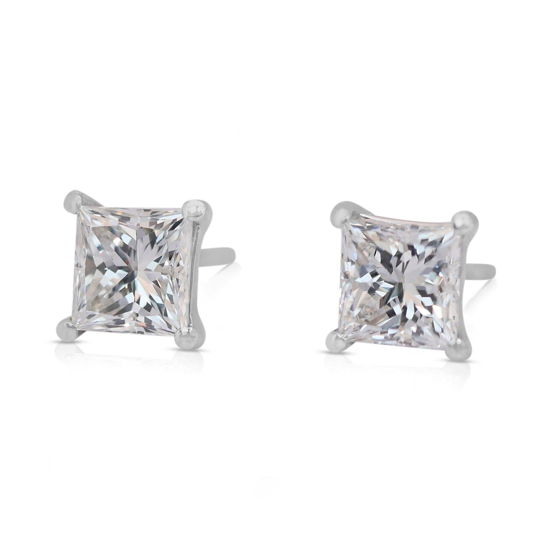 Luminous 2.01ct Diamonds Stud Earrings in 18k White Gold - GIA Certified

Elevate your style with these stunning square-cut diamond earrings, crafted in lustrous 18K white gold. Featuring two exquisite diamonds with a combined carat weight of
