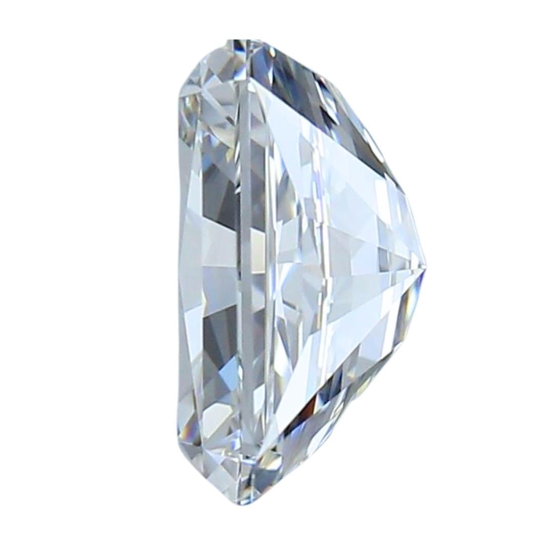 Luminous 2.01ct Ideal Cut Natural Diamond - GIA Certified In New Condition For Sale In רמת גן, IL