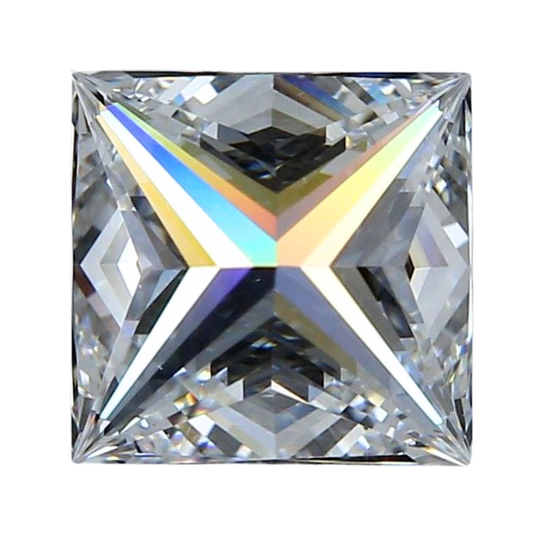 Diamant naturel lumineux de 2,20 carats de taille idéale, certifié GIA Pour femmes en vente