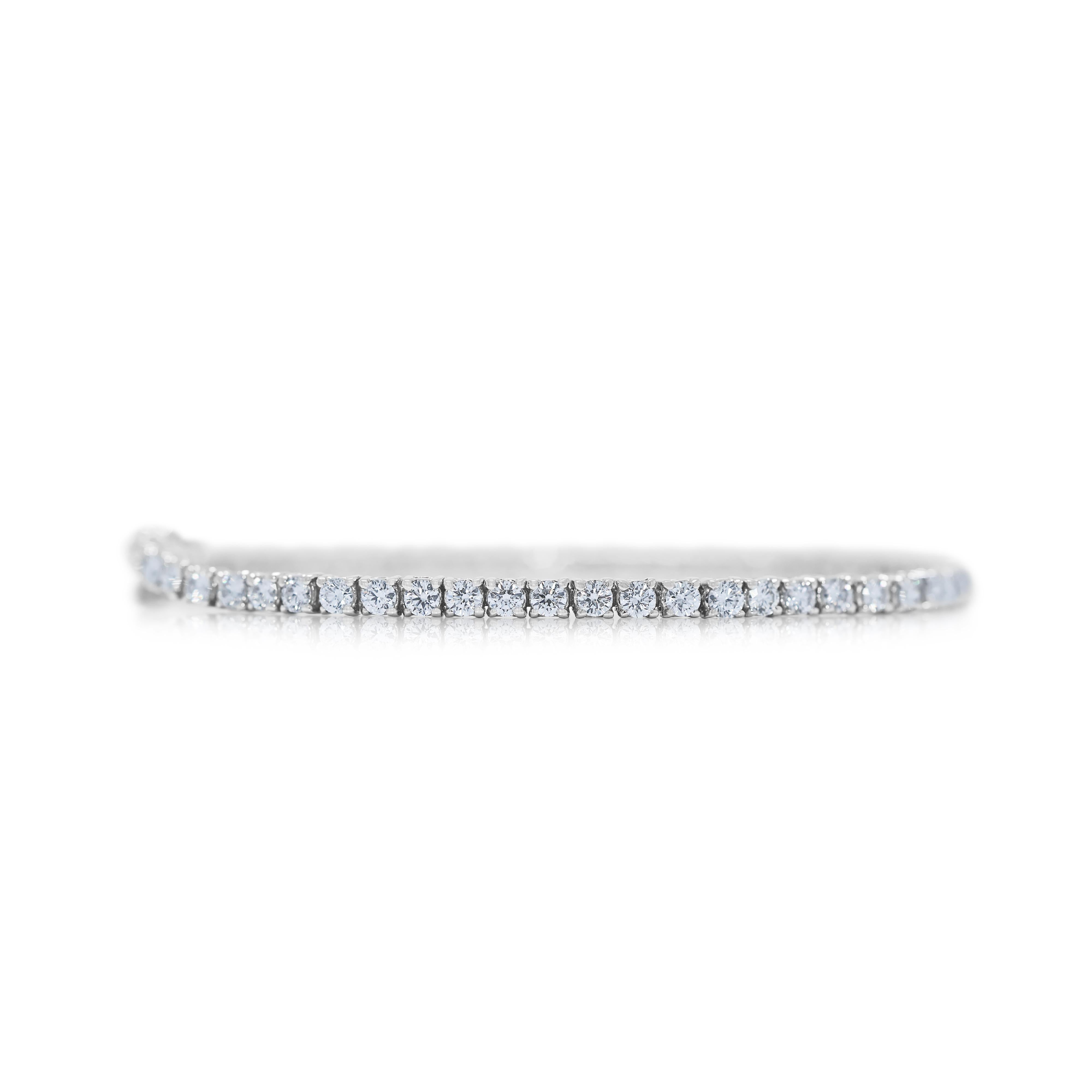 Taglio rotondo Bracciale tennis con diamanti Luminous da 2,49 carati in oro bianco 18 carati in vendita