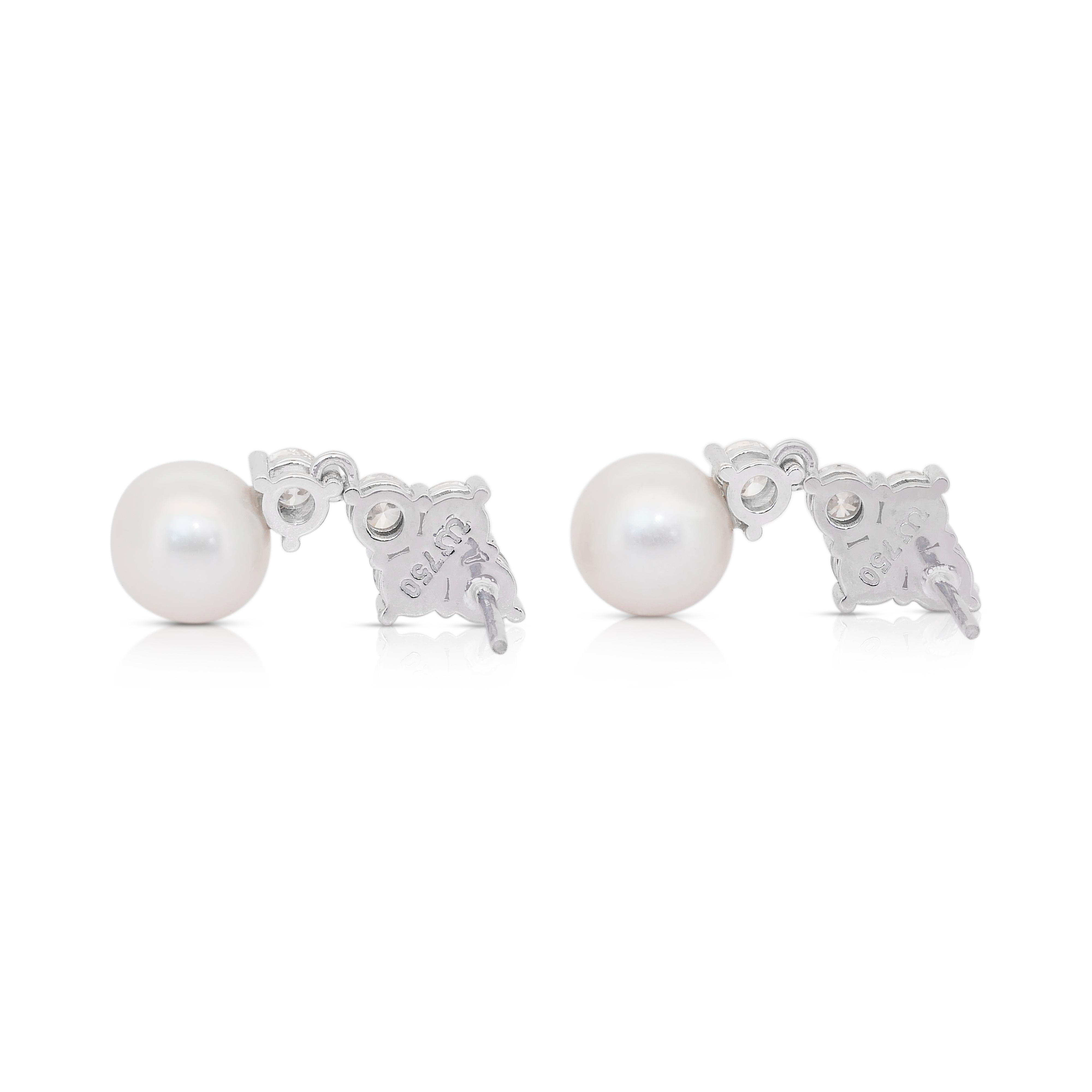 Luminous 6.79ct Fresh Water Cultured Pearls and Diamonds Drop Earrings (Pendants d'oreilles en perles de culture d'eau douce et diamants) en vente 2