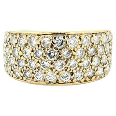 Luminous Diamond Ring in 18k Yellow Gold