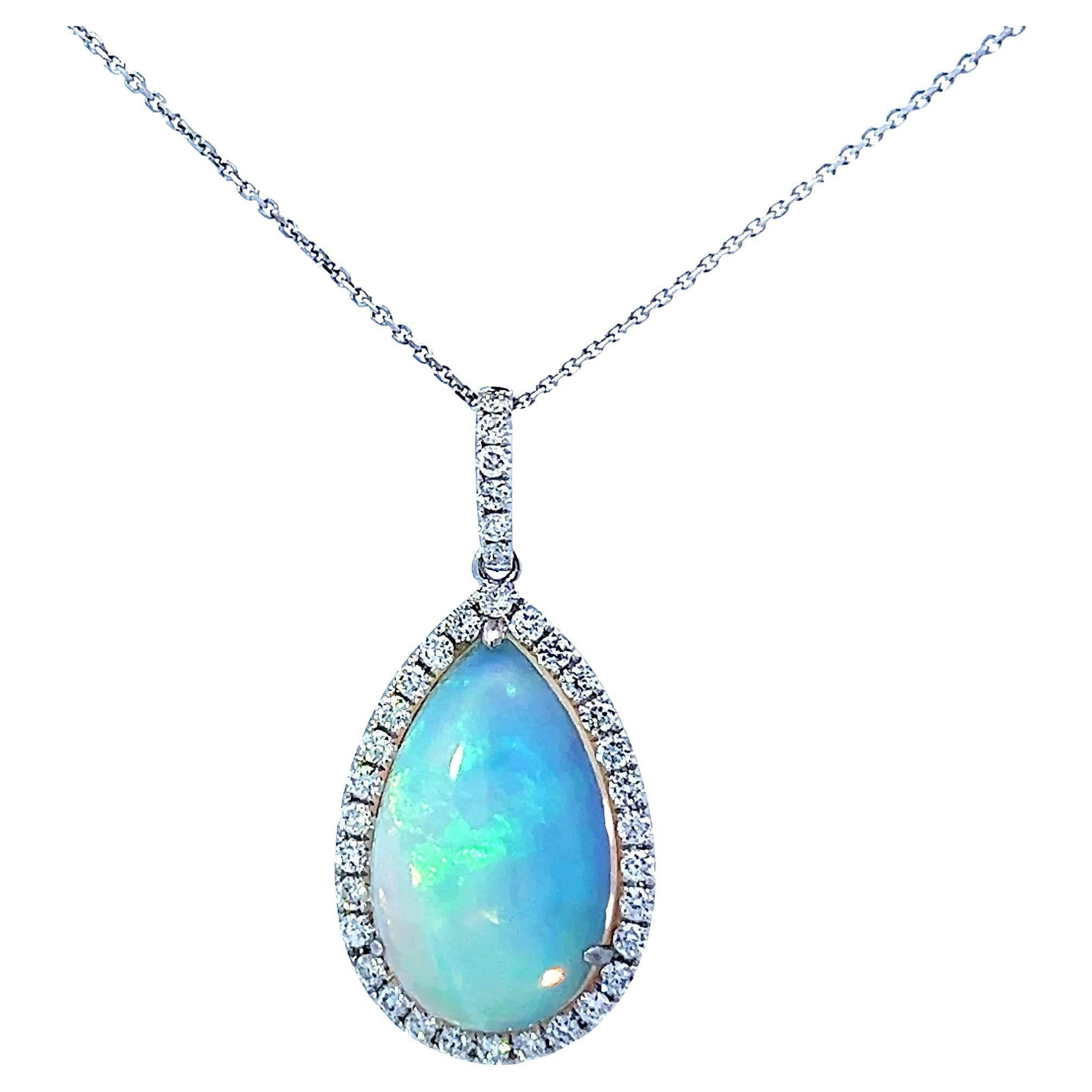 Luminous elegance pendant