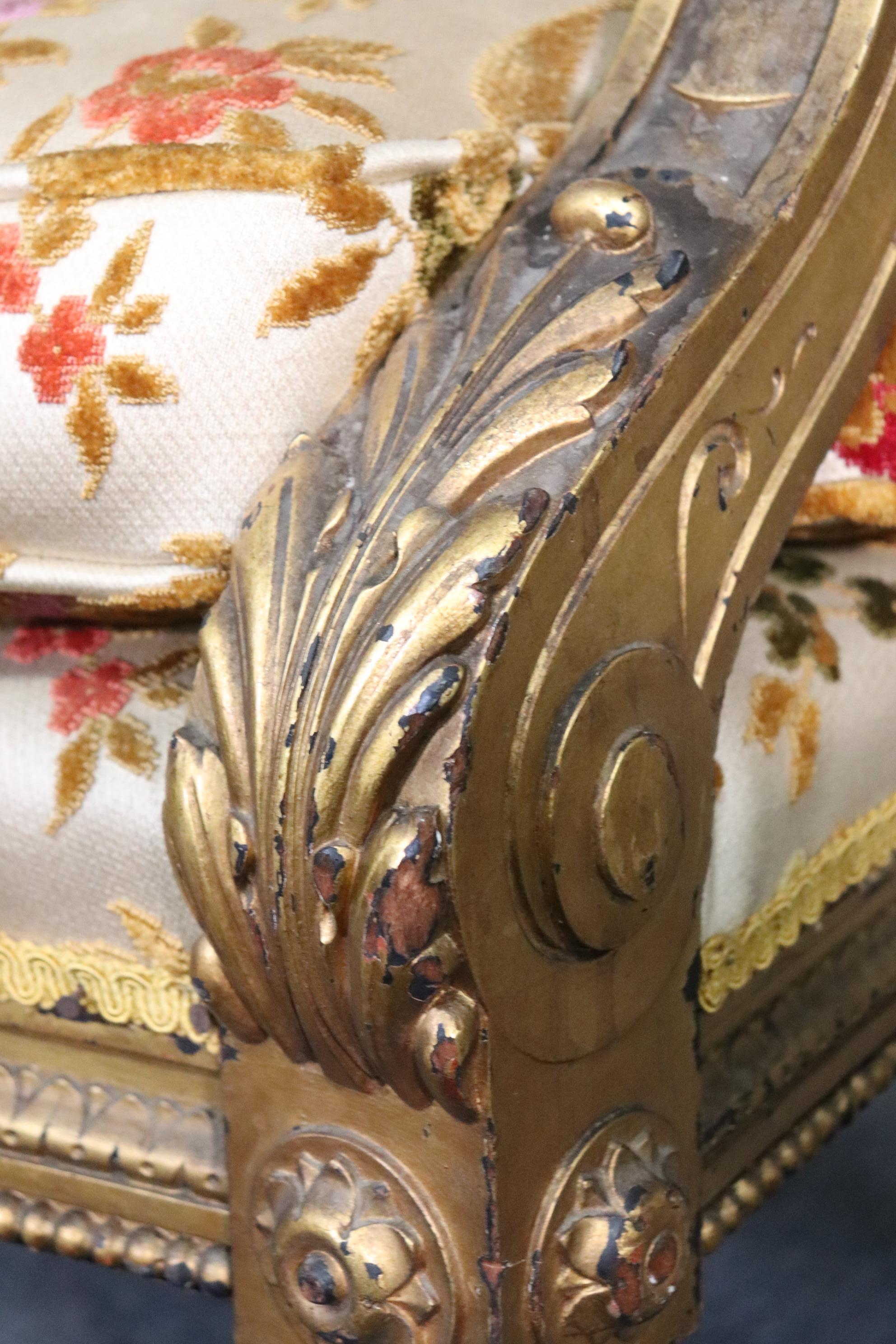 Fauteuil lumineux doré de style royal Louis XVI en vente 10