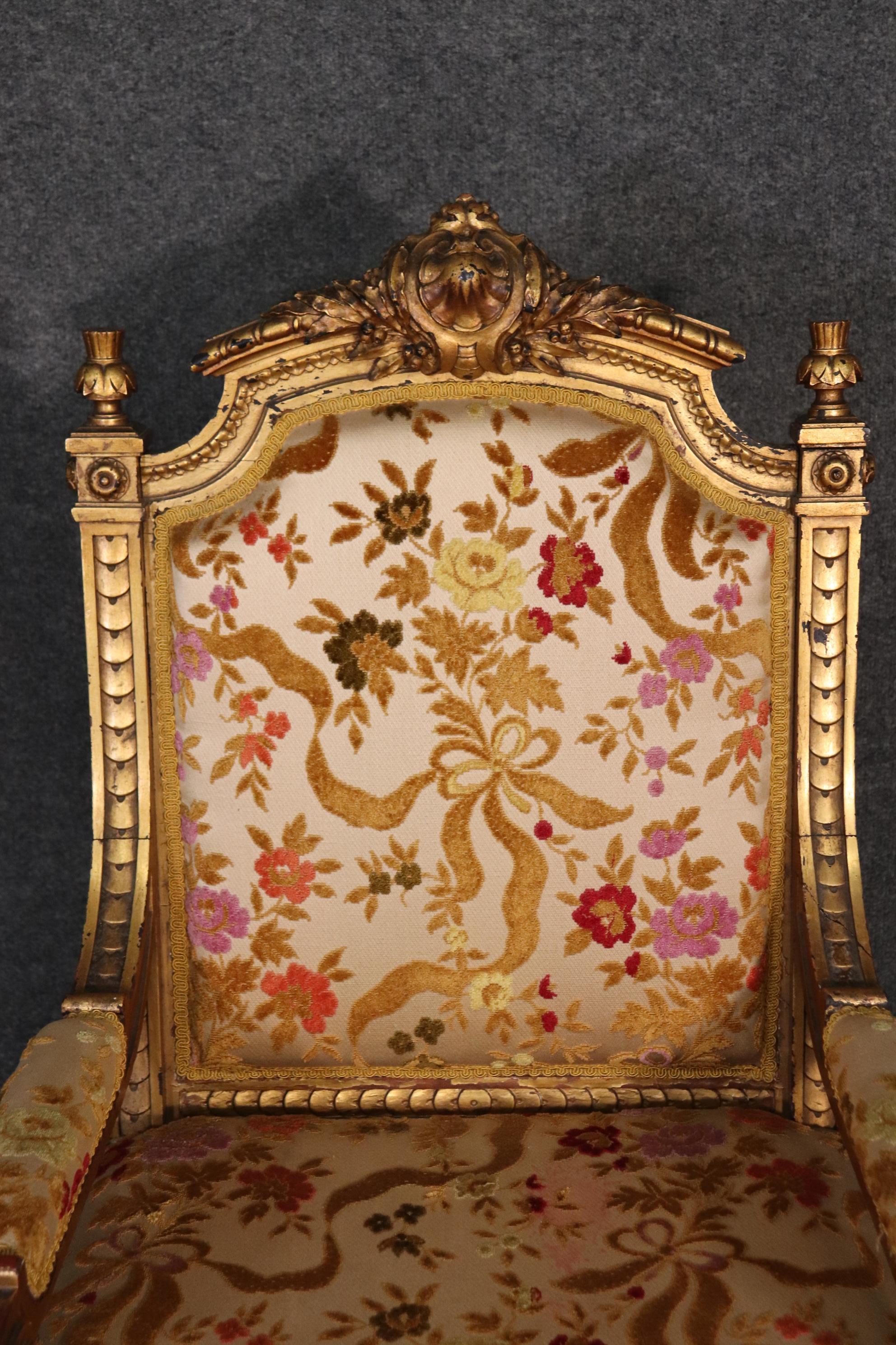 Luminous Gilded French Louis XVI Regal Looking Armchair Fauteuil For Sale 2