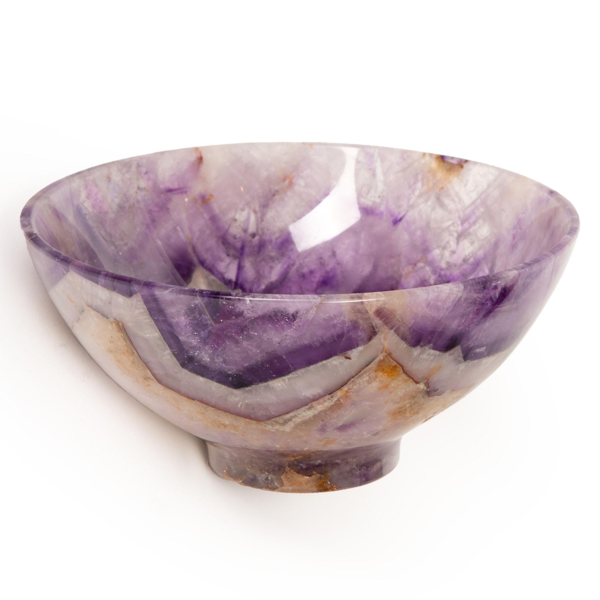 Luminous Luxury: Artisan-Crafted Amethyst Bowl In New Condition For Sale In New York, NY