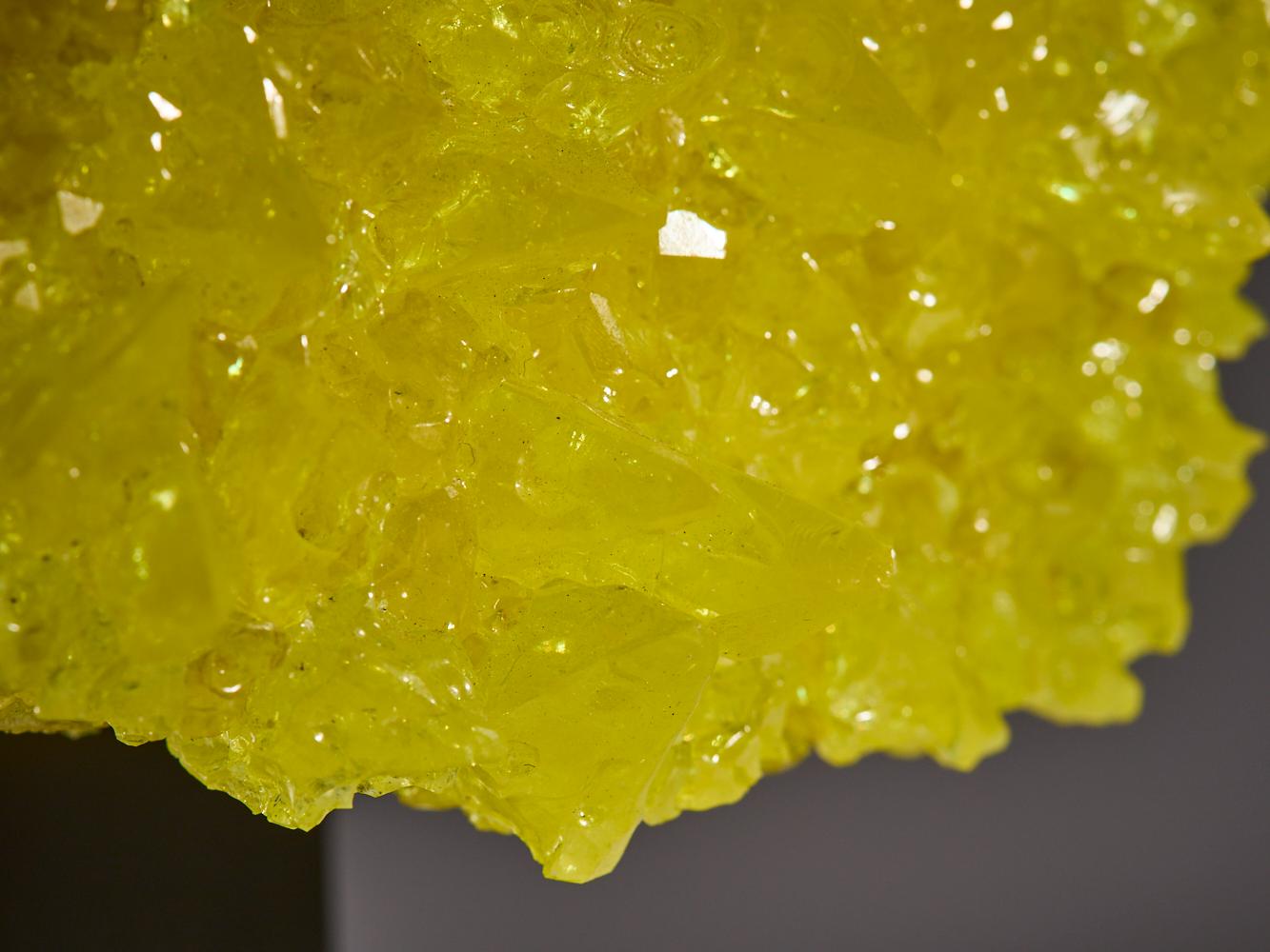 Zolfo giallo luminoso in vendita 9