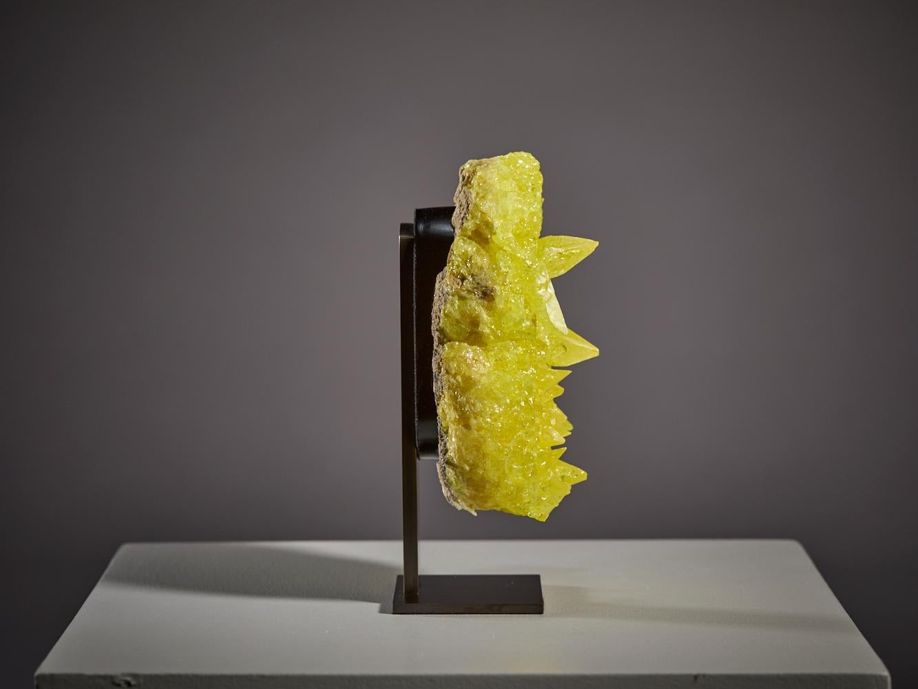 Fino al XVIII secolo Zolfo giallo luminoso in vendita