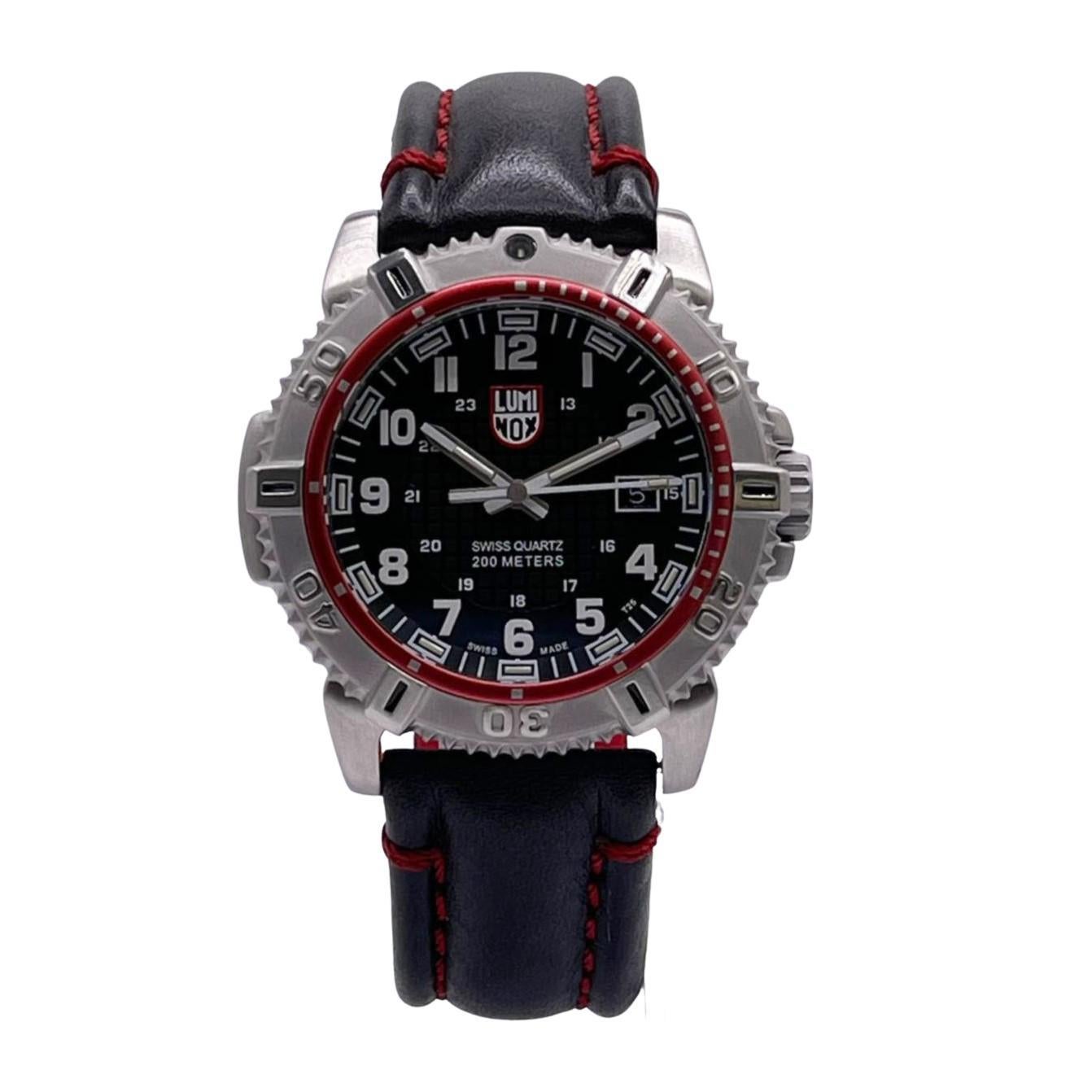 Unworn Luminox Modern Mariner Men's Watch XS.6265. This Timepiece is powered by Quartz (battery) movement with features: Stainless Steel case and Leather two-piece strap with stainless steel buckle lock. Unidirectional rotating bezel, Black Dial