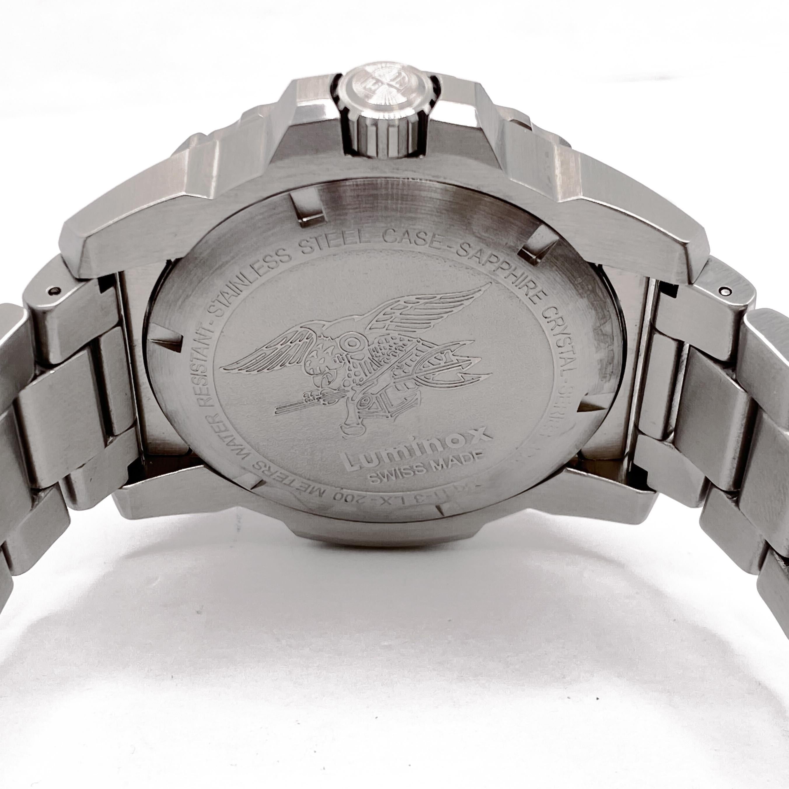 luminox white dial