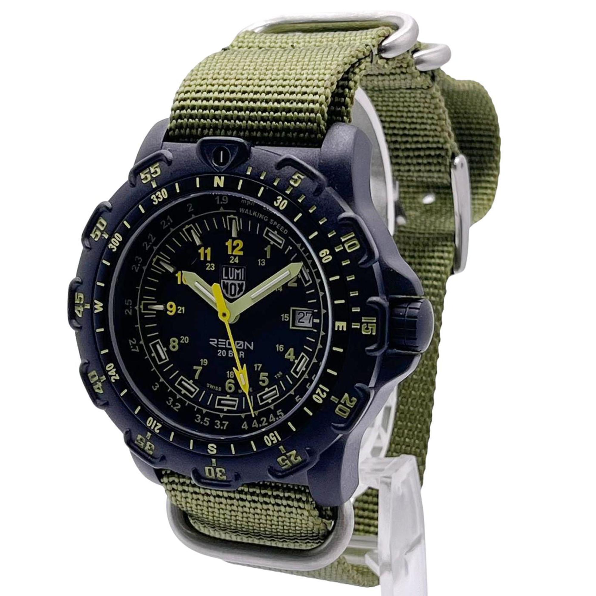 Display model unworn condition. May have micro marks due to store handling.  

Brand: Luminox  Type: Wristwatch  Department: Men  Model Number:  XL.8826.MI  Country/Region of Manufacture: Switzerland  Style: