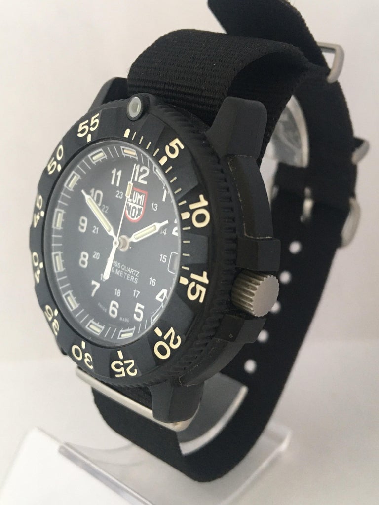 Luminox Series 3000/3900 Stainless Steel Back Quartz Wristwatch For