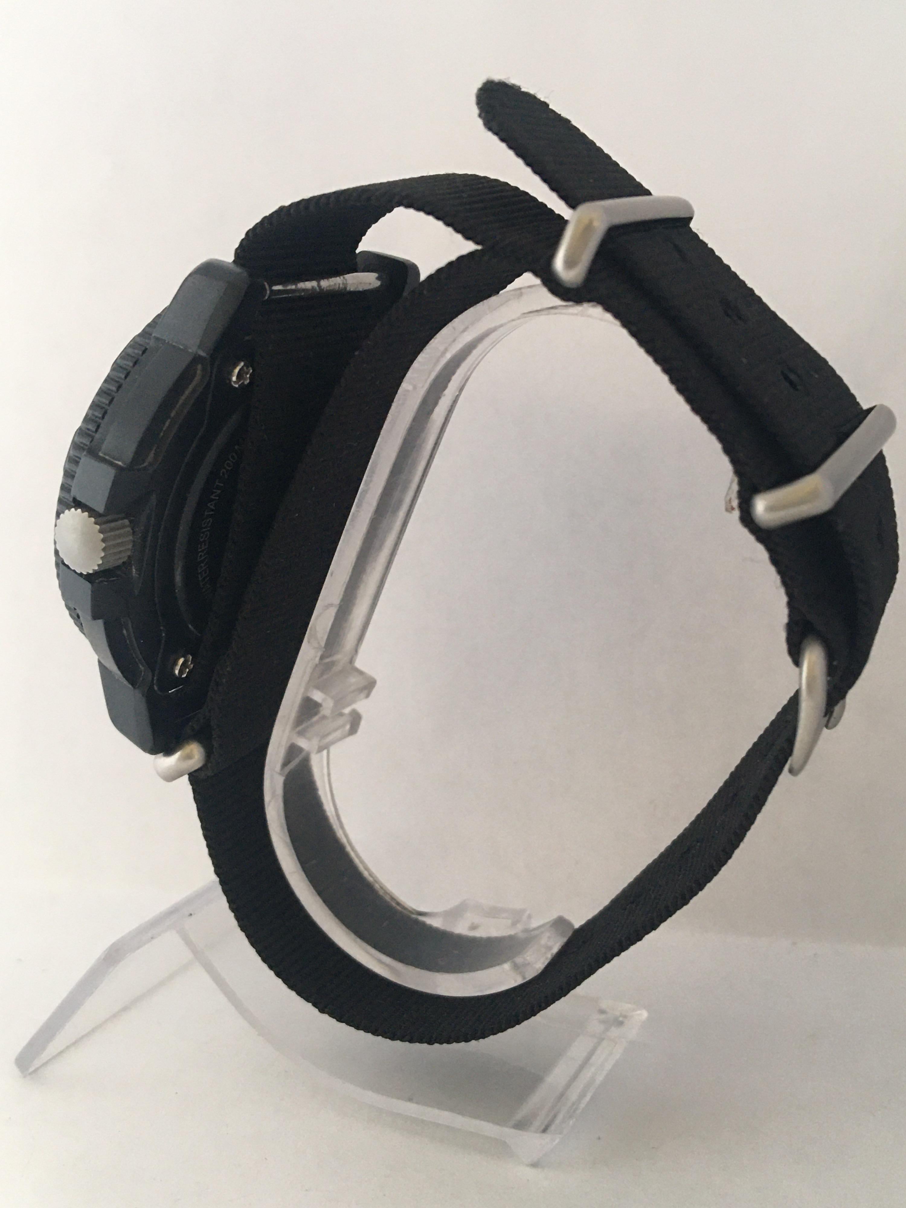 Women's or Men's Luminox Series 3000/3900 Stainless Steel Back Quartz Wristwatch  For Sale