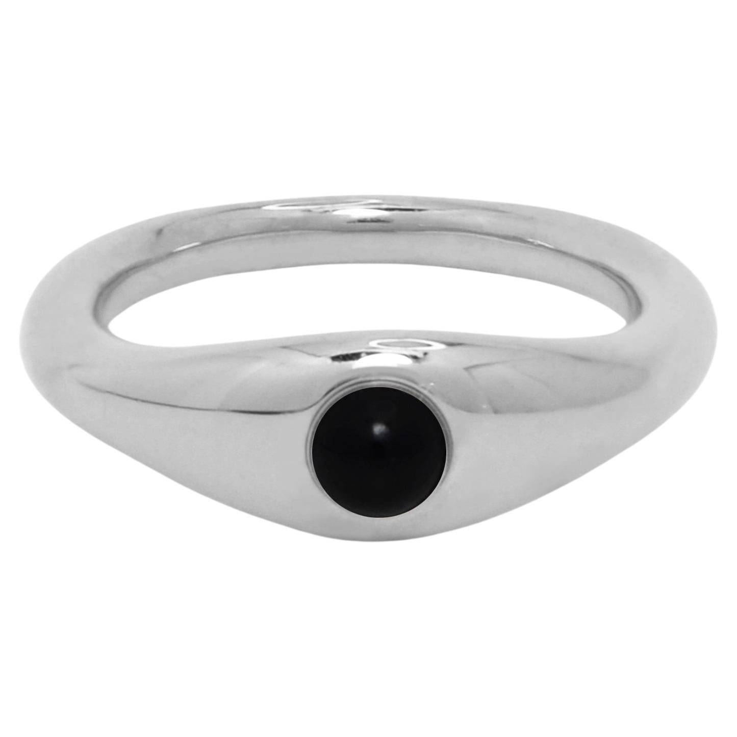 Lun Ring, 14k White Gold and Onyx Ring