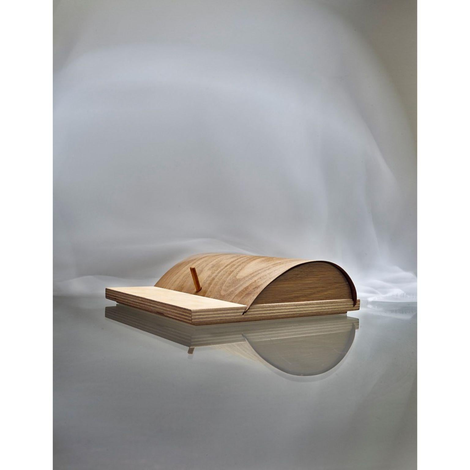 Luna box by Jean-Baptiste Van den Heede
Signed, Limited edition
Dimensions: L 22 x W 20 x H 6 cm
Materials: Birch, oak and elm plywood

LUNA is an author design with elegant curves especially for lovers and collectors of boxes. Birch, oak and