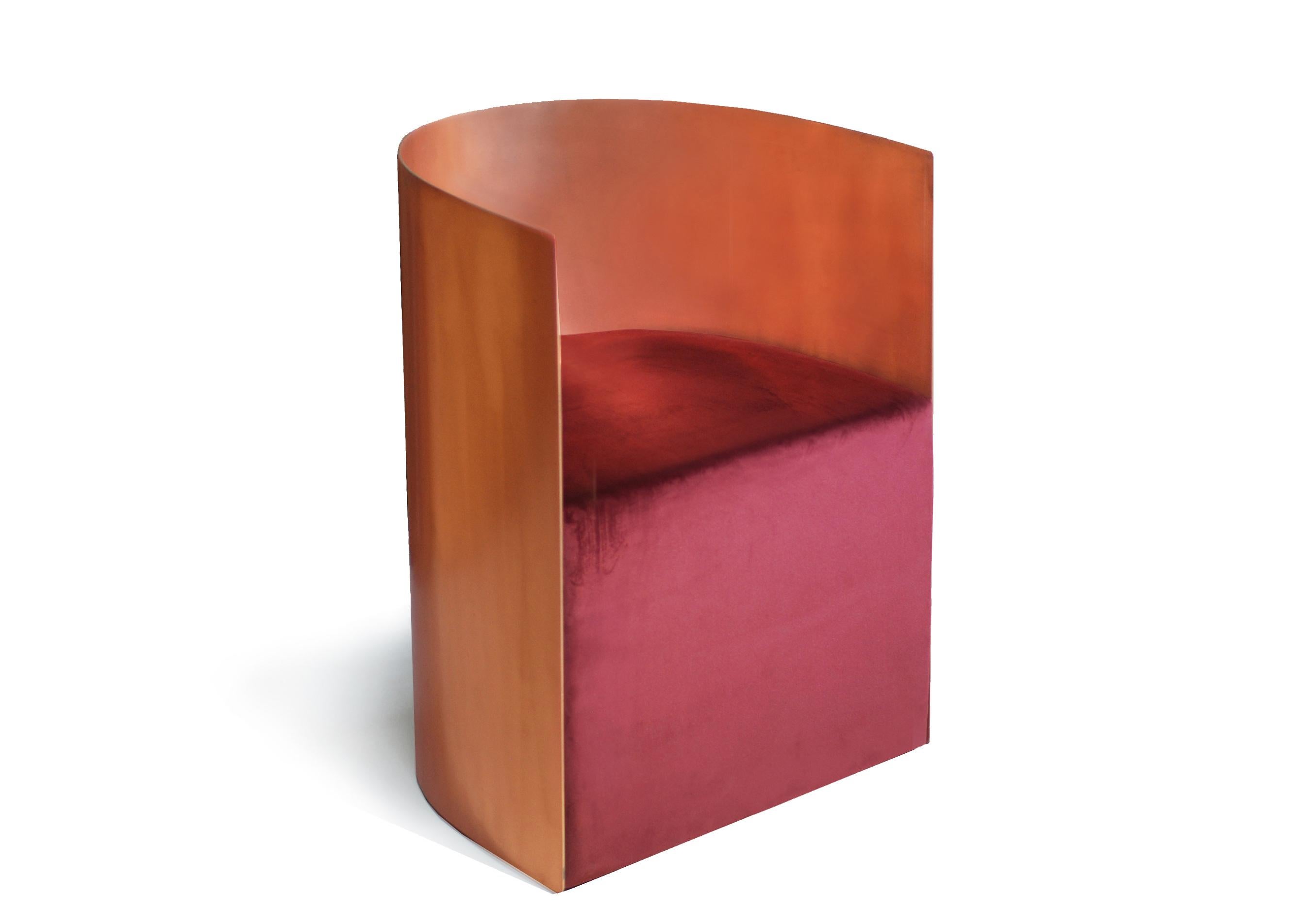 Luna Chair by ZAROLAT 
Dimensions: D 40 x W 50 x H 70 cm. 
Seat height: 40 cm.
Materials: Copper in matte finish and velvet fabric.

Luna Chair is a glorious sculpture to sit on. With its simple form in contrast with its bold color and materials, it