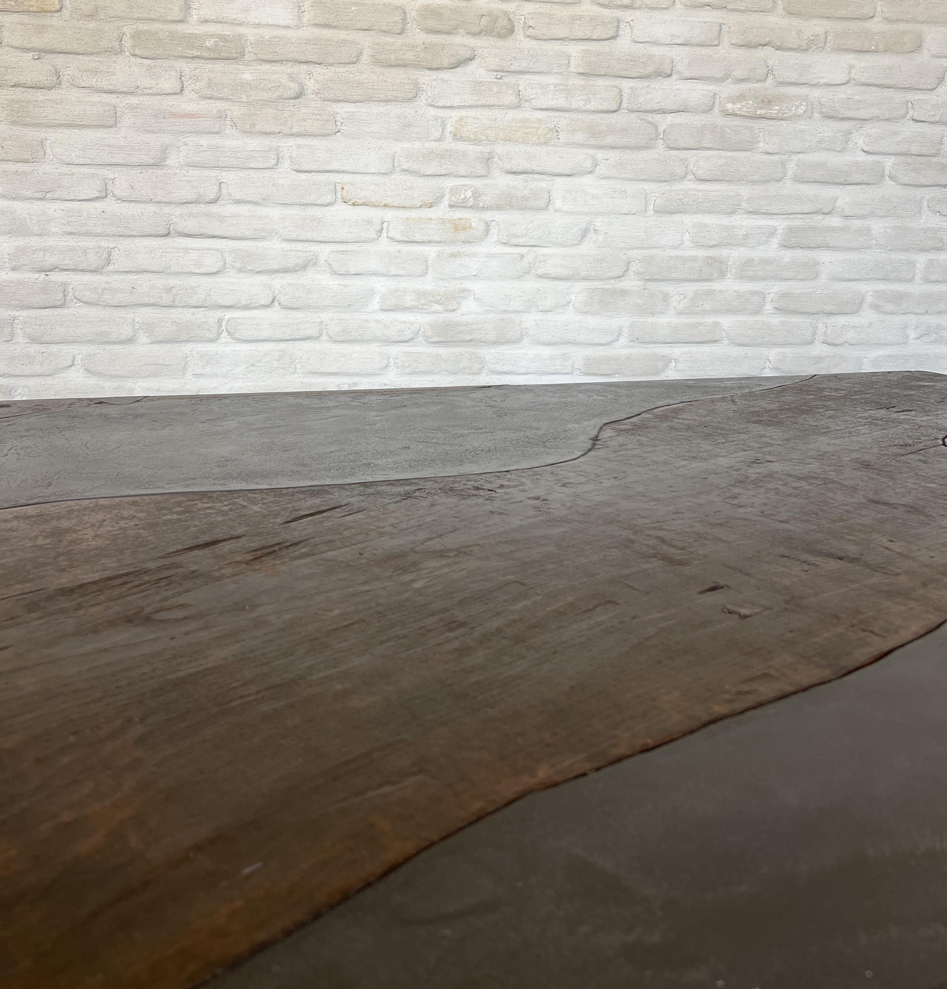 Luna Coffeetable with Reclaimed Walnut and Marbleplaster For Sale 2