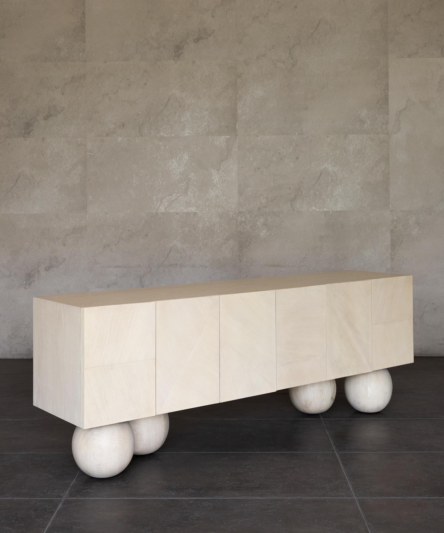 TABLE CREDENZA LUNA - Chêne blanchi blanchi, MODERN en vente 3