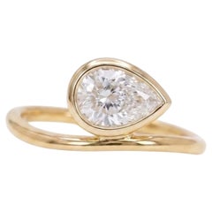 1.00ct Round Brilliant Diamond Luna Drop 14K Yellow Gold Ring