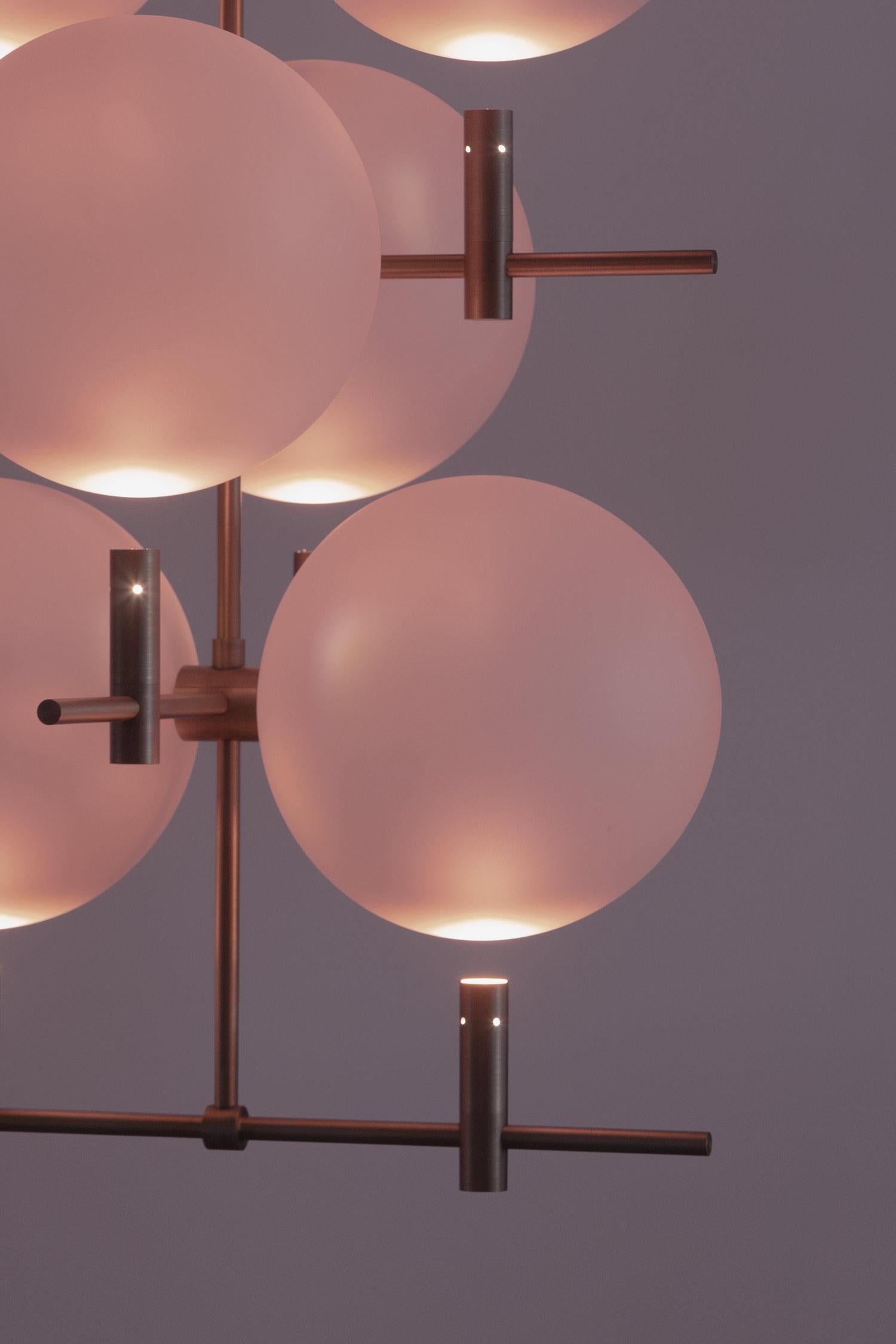 Luna Luminaire / Chandelier Vertical I06 in Brushed Gold In New Condition For Sale In Prague 3, Vinohrady