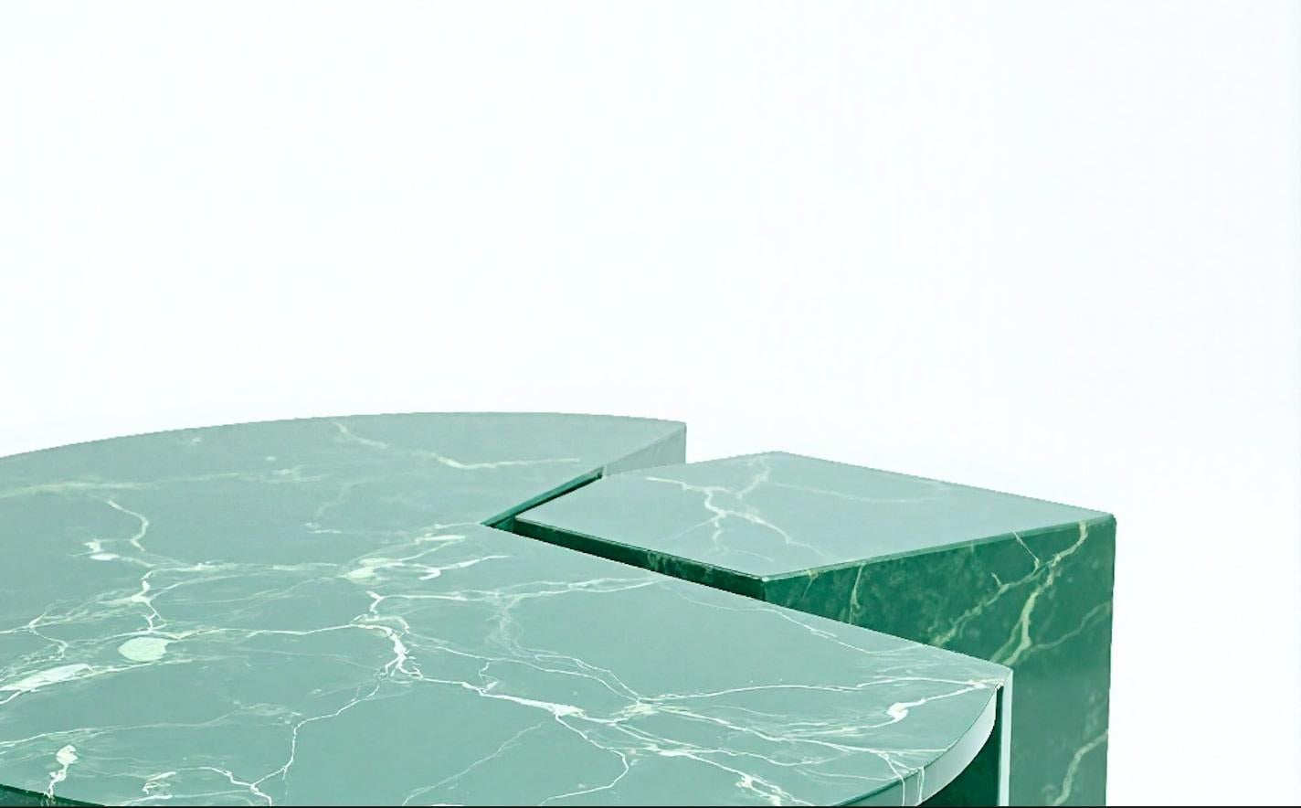 Indien Table basse Luna d'inspiration mi-siècle par Artisanal en vente