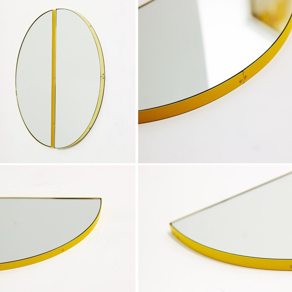 Poudré Miroir semi-circulaire minimaliste Luna avec cadre jaune, moyen en vente