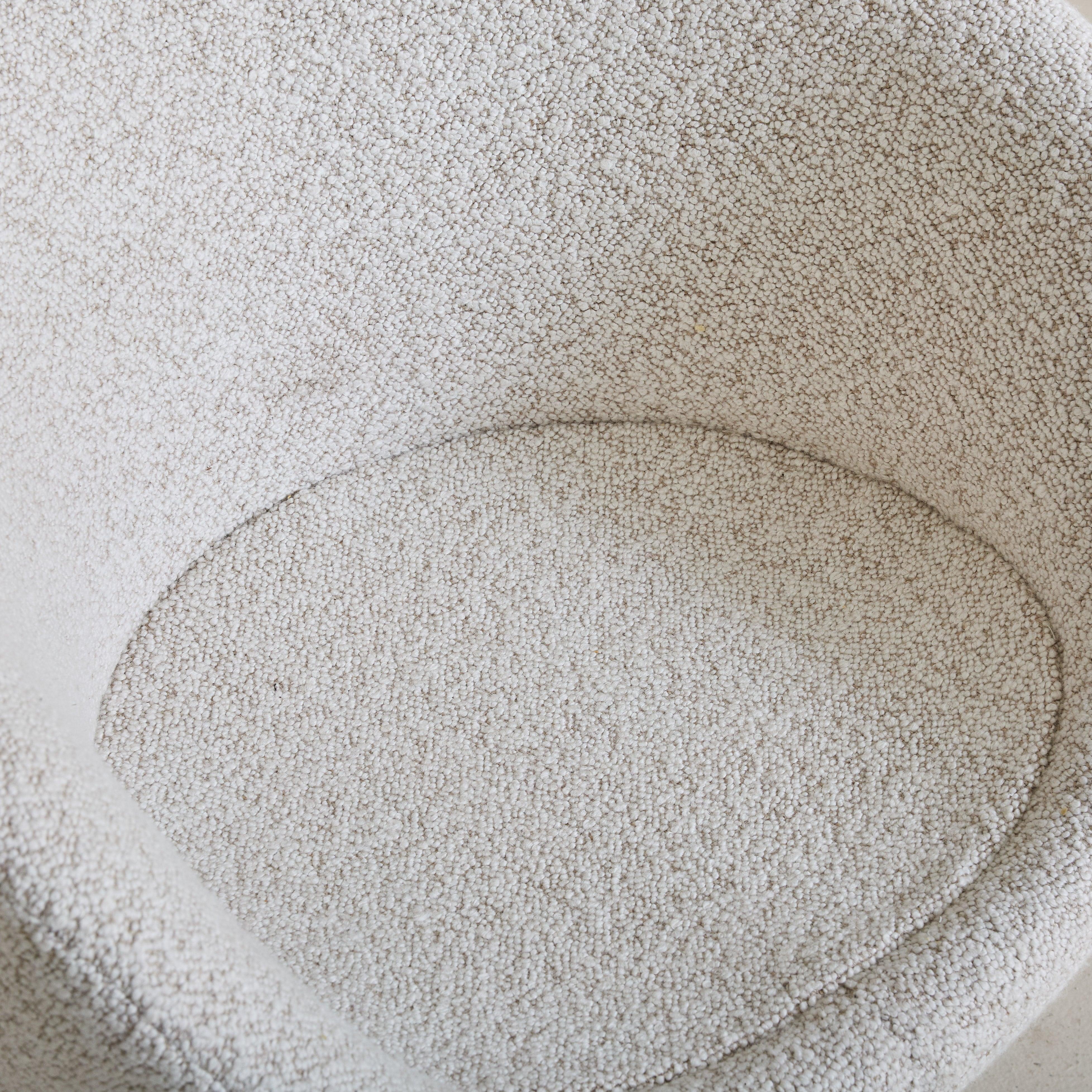 Chaise pivotante 'Luna' en bouclier ivoire par Pierre Guariche pour Meurop, 1967 en vente 3
