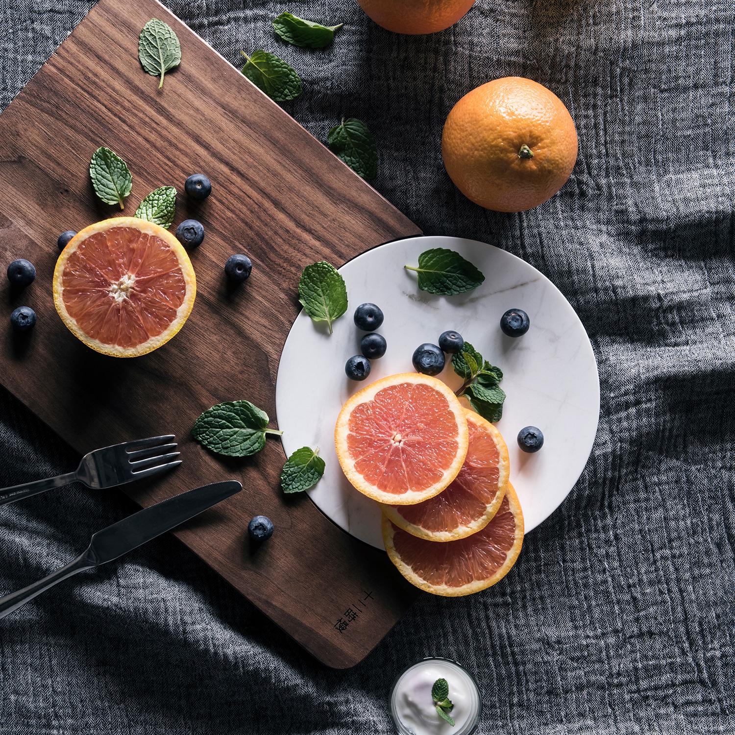 Marble Lunar 2-in-1 Cutting Board & Plate For Sale